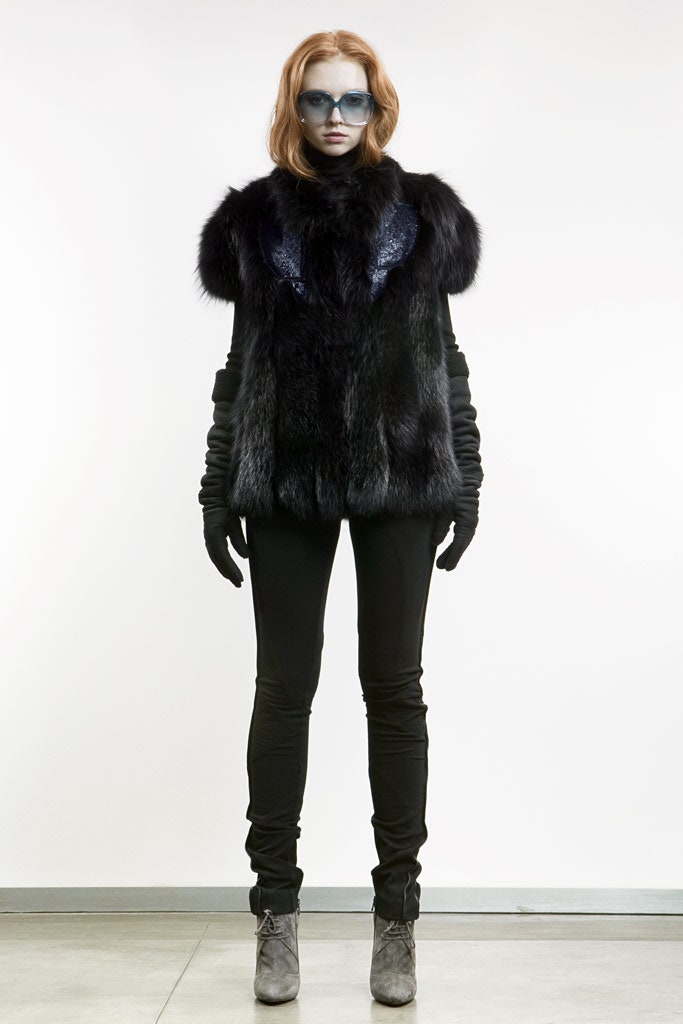 black fur sleeveless top with slim pants