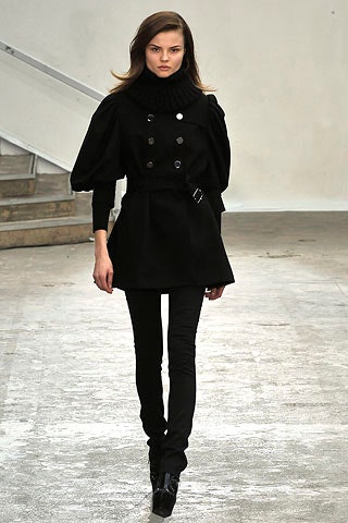 black wool long-sleeve collared fitted structured zippered jacket