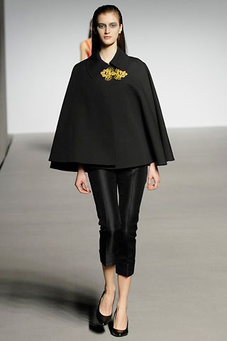 black wool collared relaxed embroidered cape