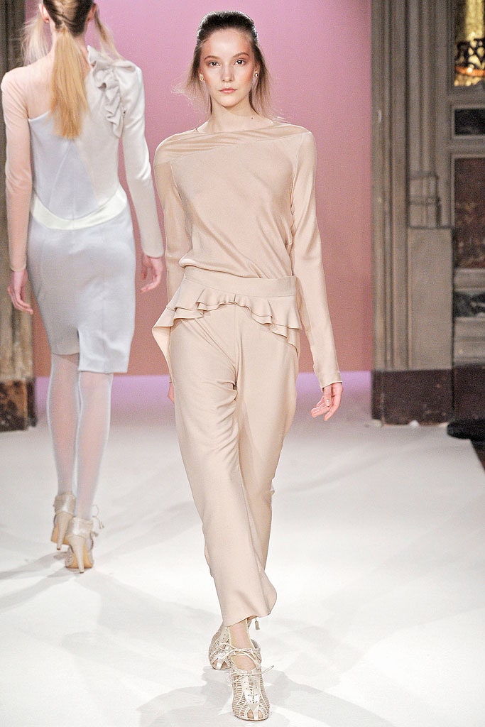 beige silk fitted top and pants