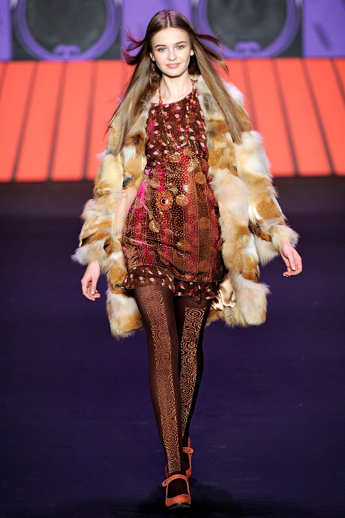 red silk mini dress with faux-fur coat