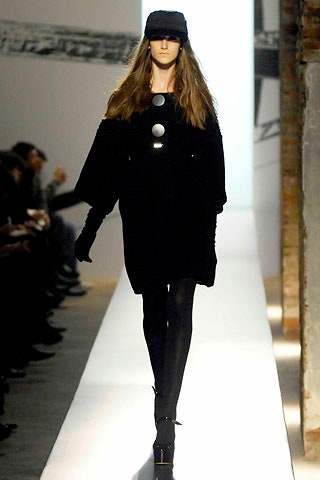 Anna Molinari F/W 07 Look 30