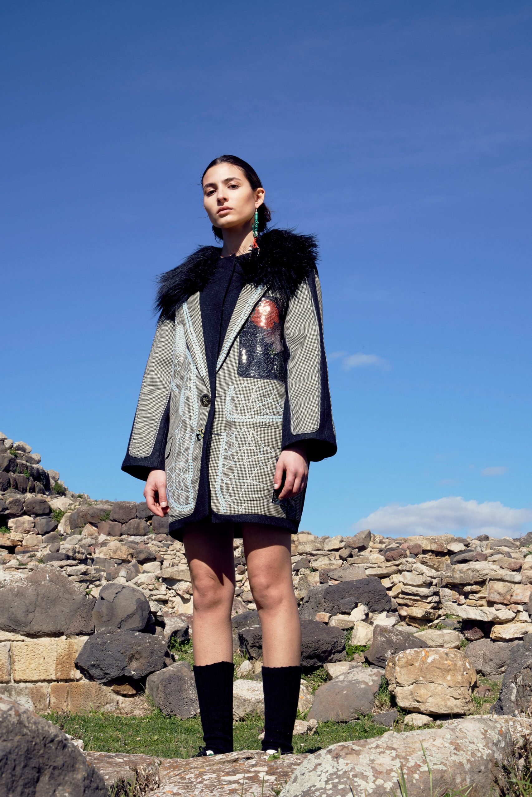 gray wool long-sleeve collared structured embroidered buttoned coat