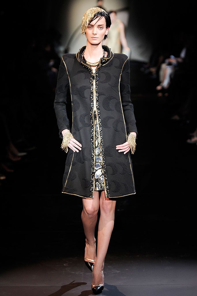 black silk long-sleeve collared fitted buttoned pockets coat