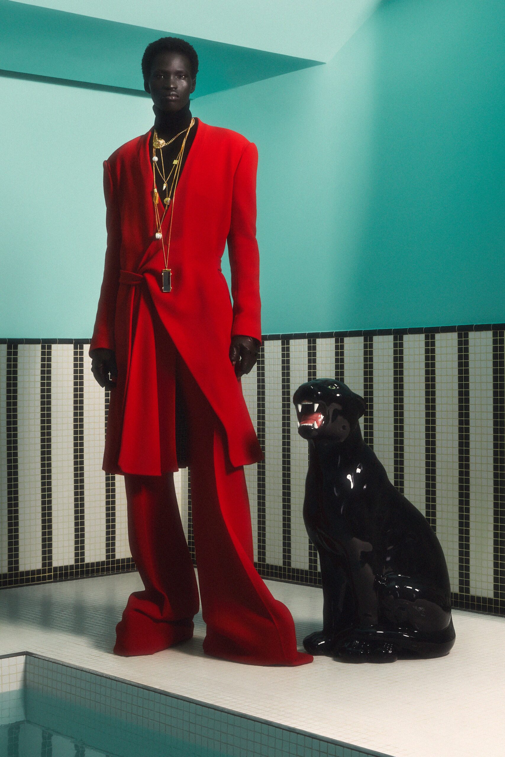 red wool long-sleeve collared fitted belted coat