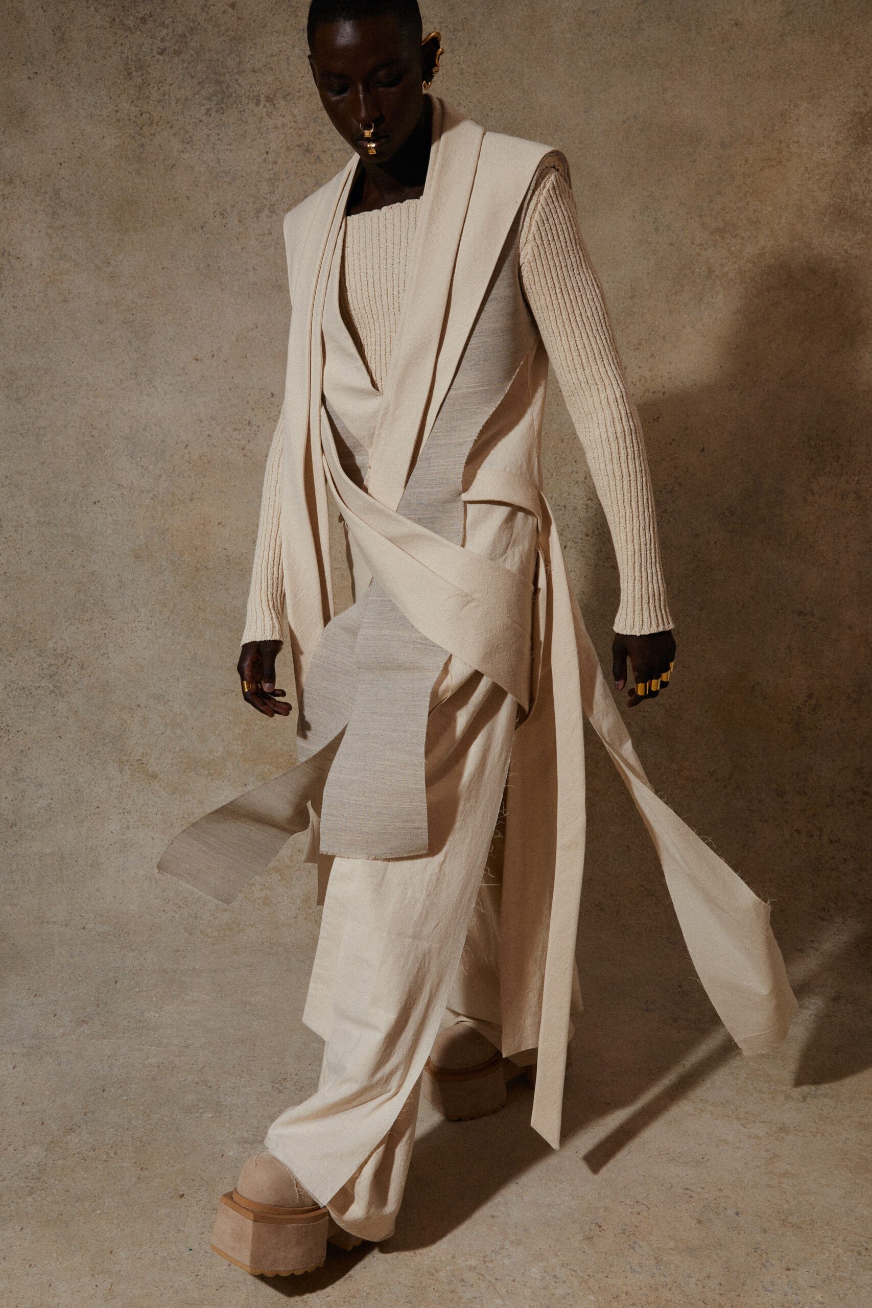 beige cotton long-sleeve collared relaxed draped jacket