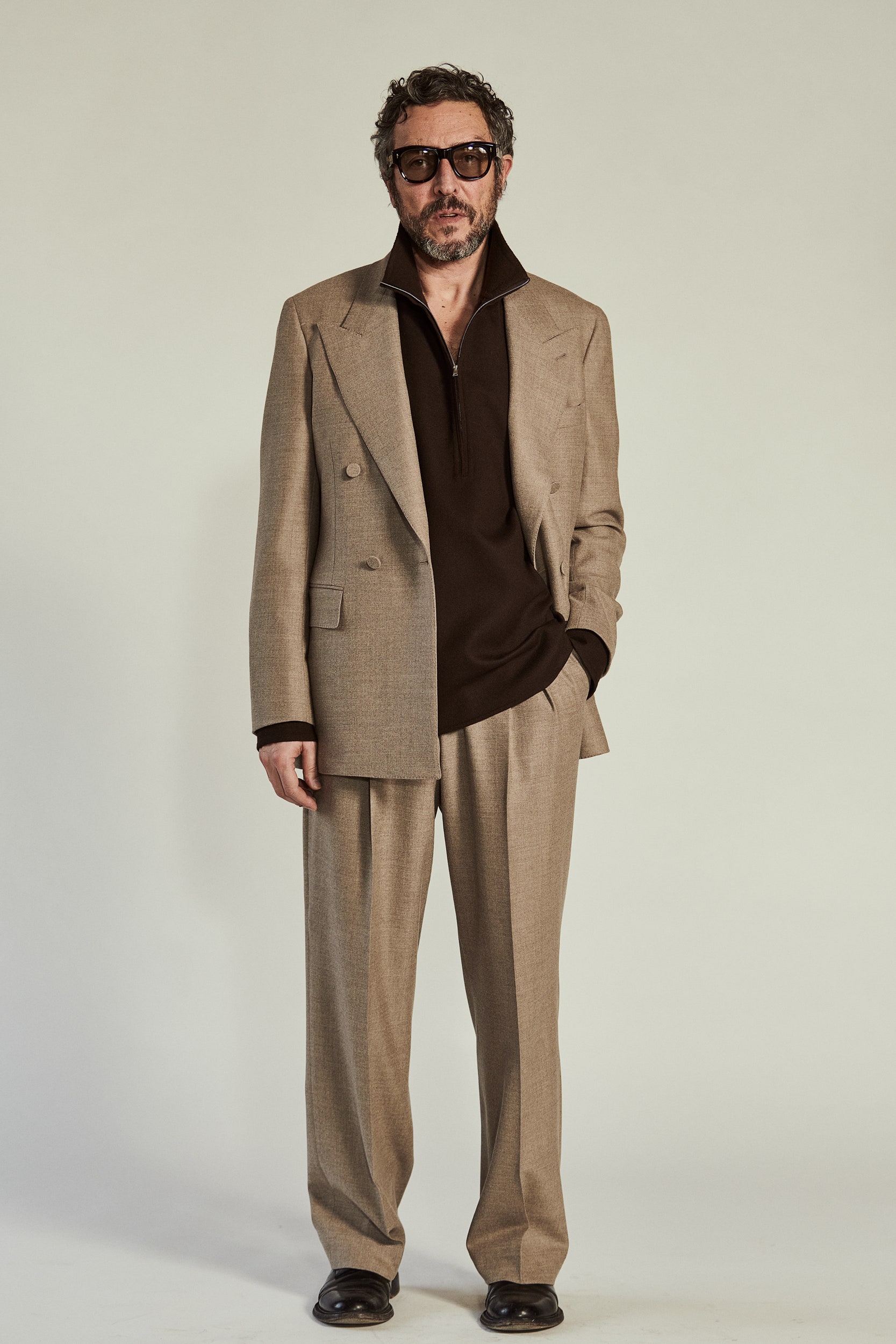 beige wool long-sleeve collared tailored buttoned straight-leg suit
