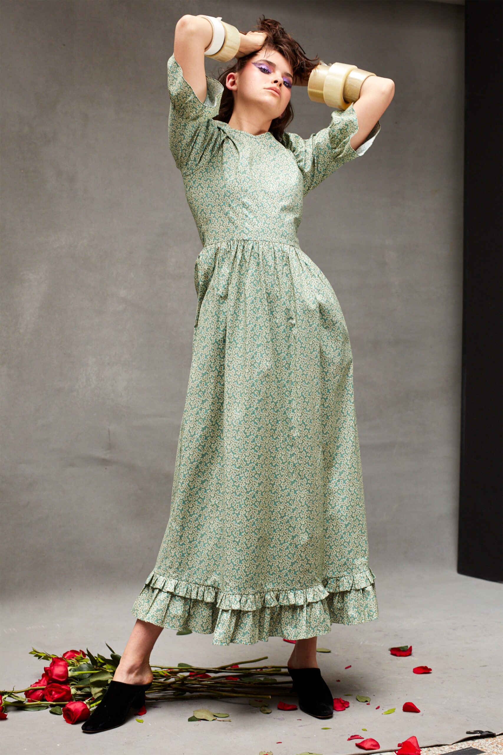 relaxed green cotton maxi dress
