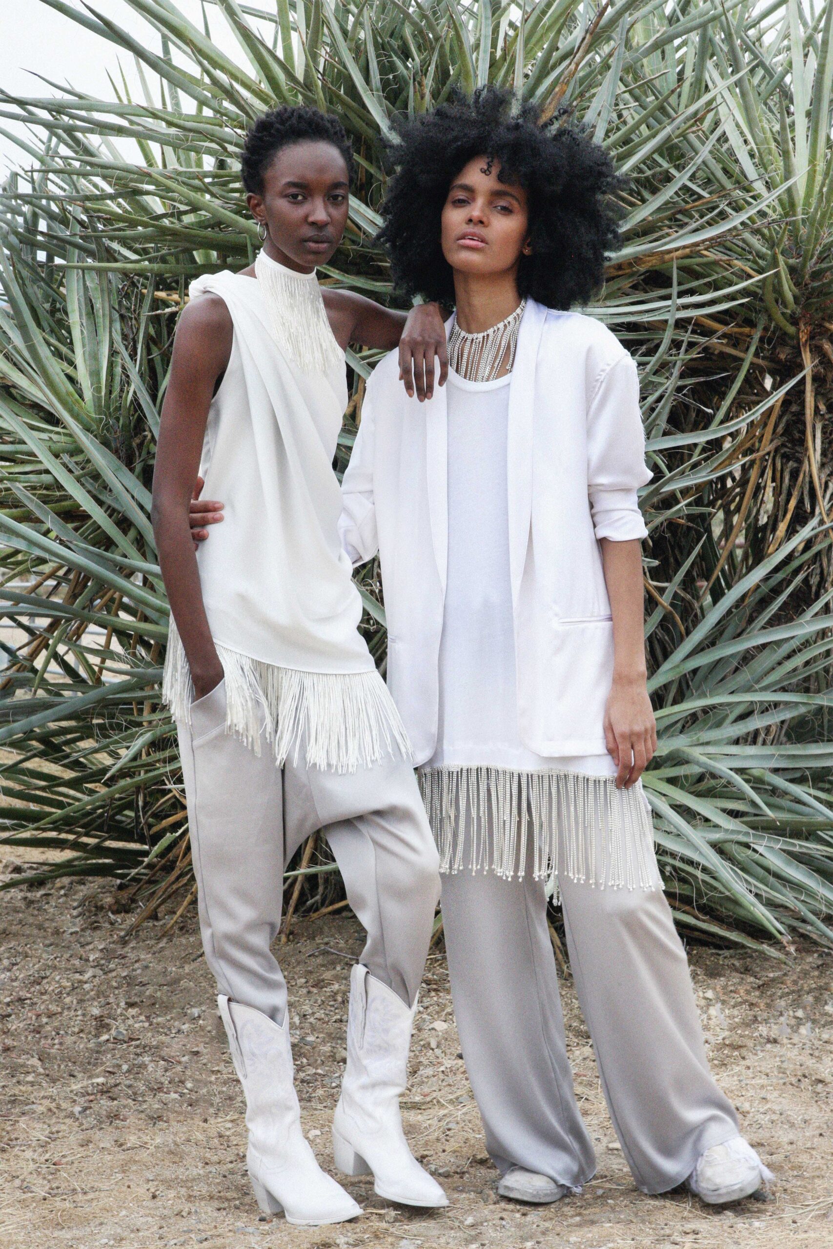 white cotton long-sleeve relaxed fringed blazer