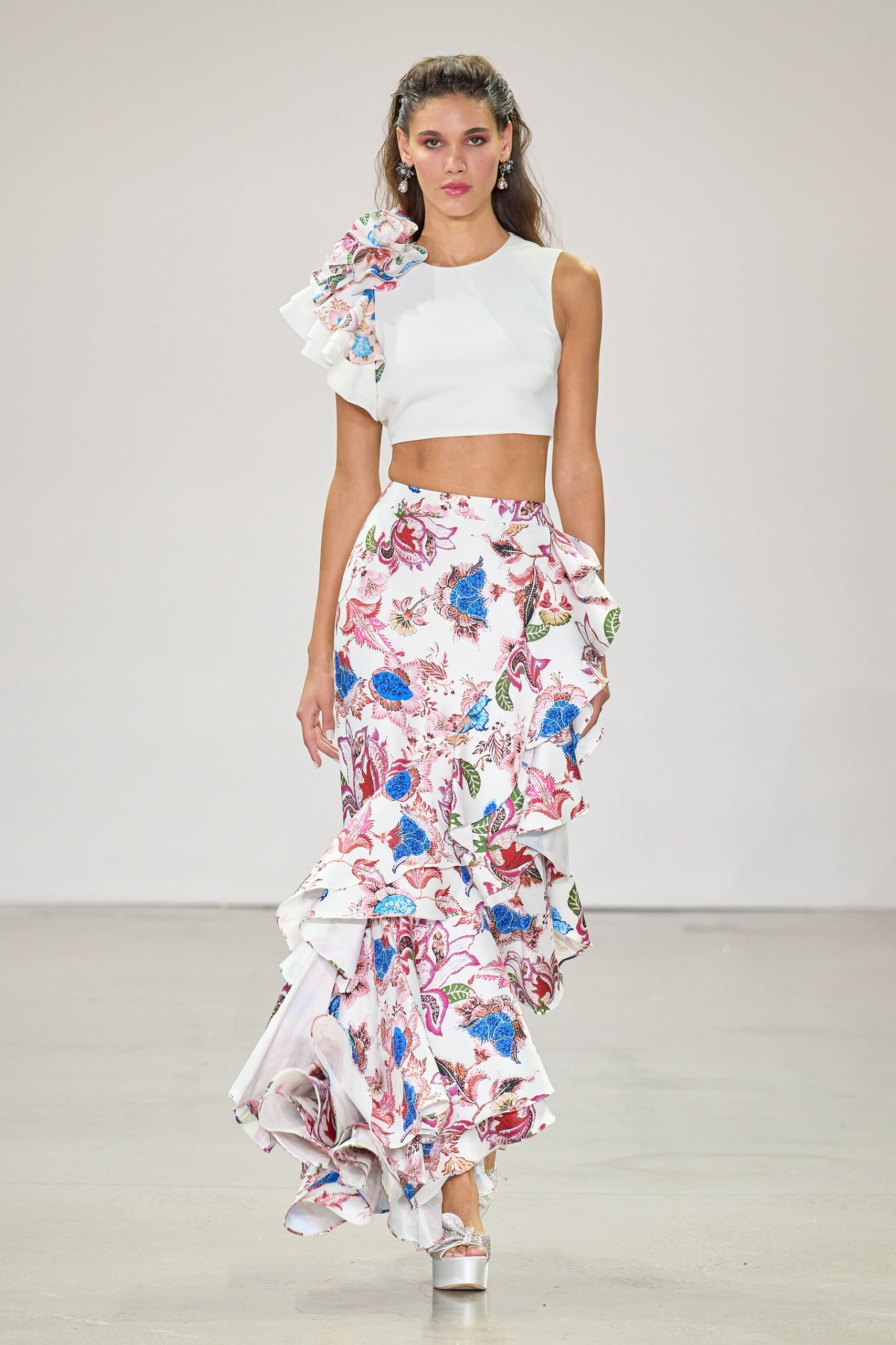 white sleeveless high-neck fitted ruffled crop-top