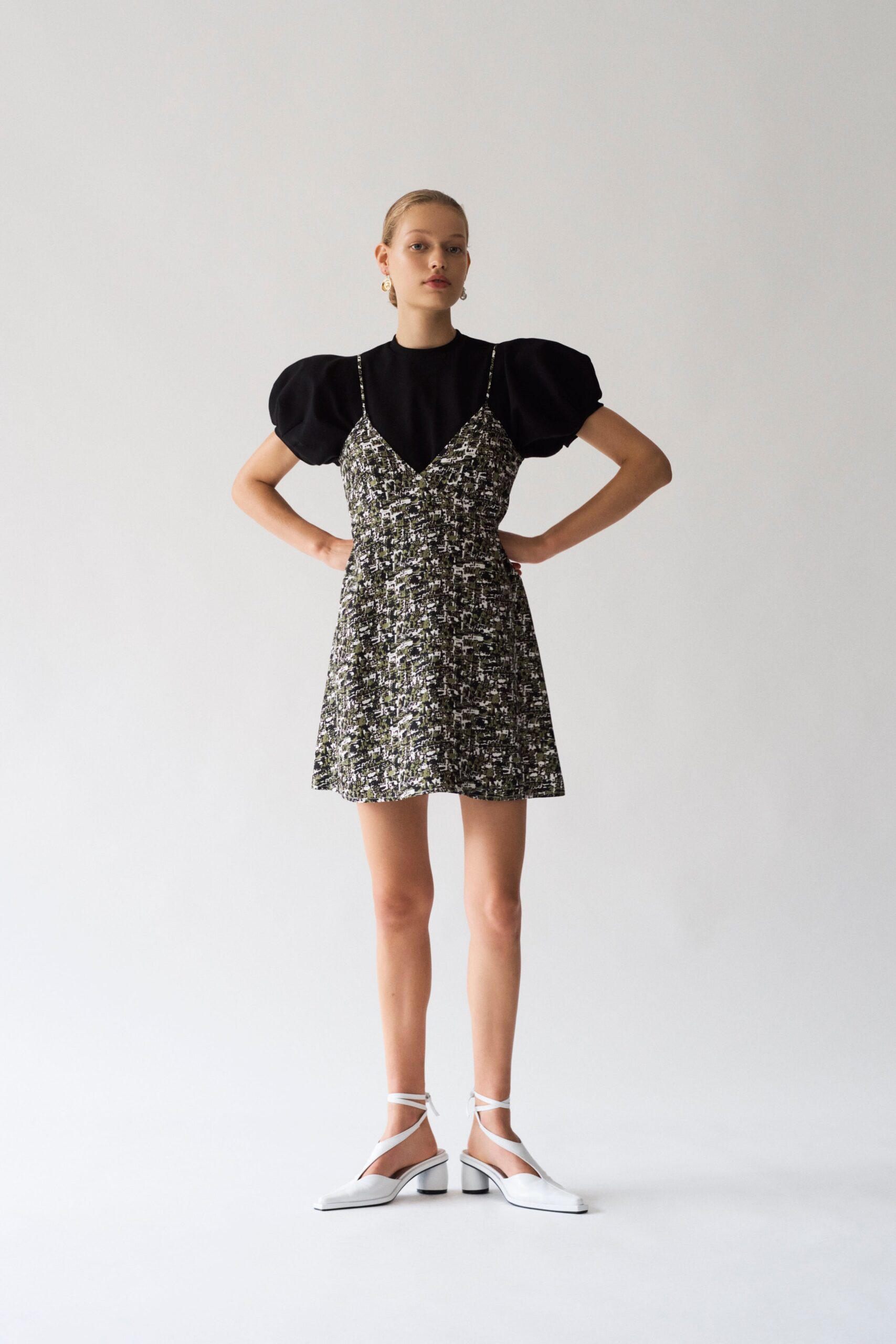 multi unknown spaghetti-strap v-neck fitted printed a-line mini-dress