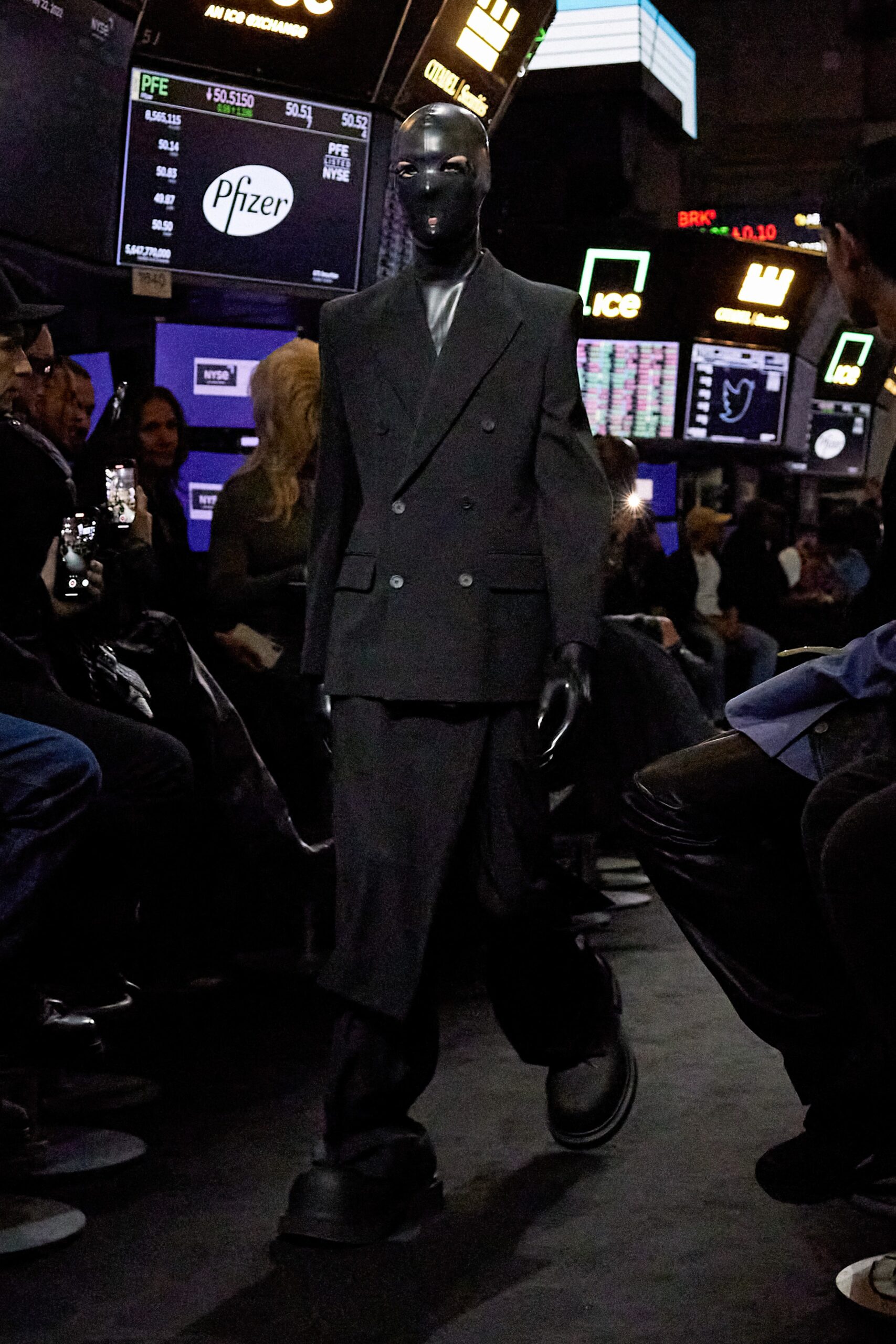 black tailored suit with relaxed pants