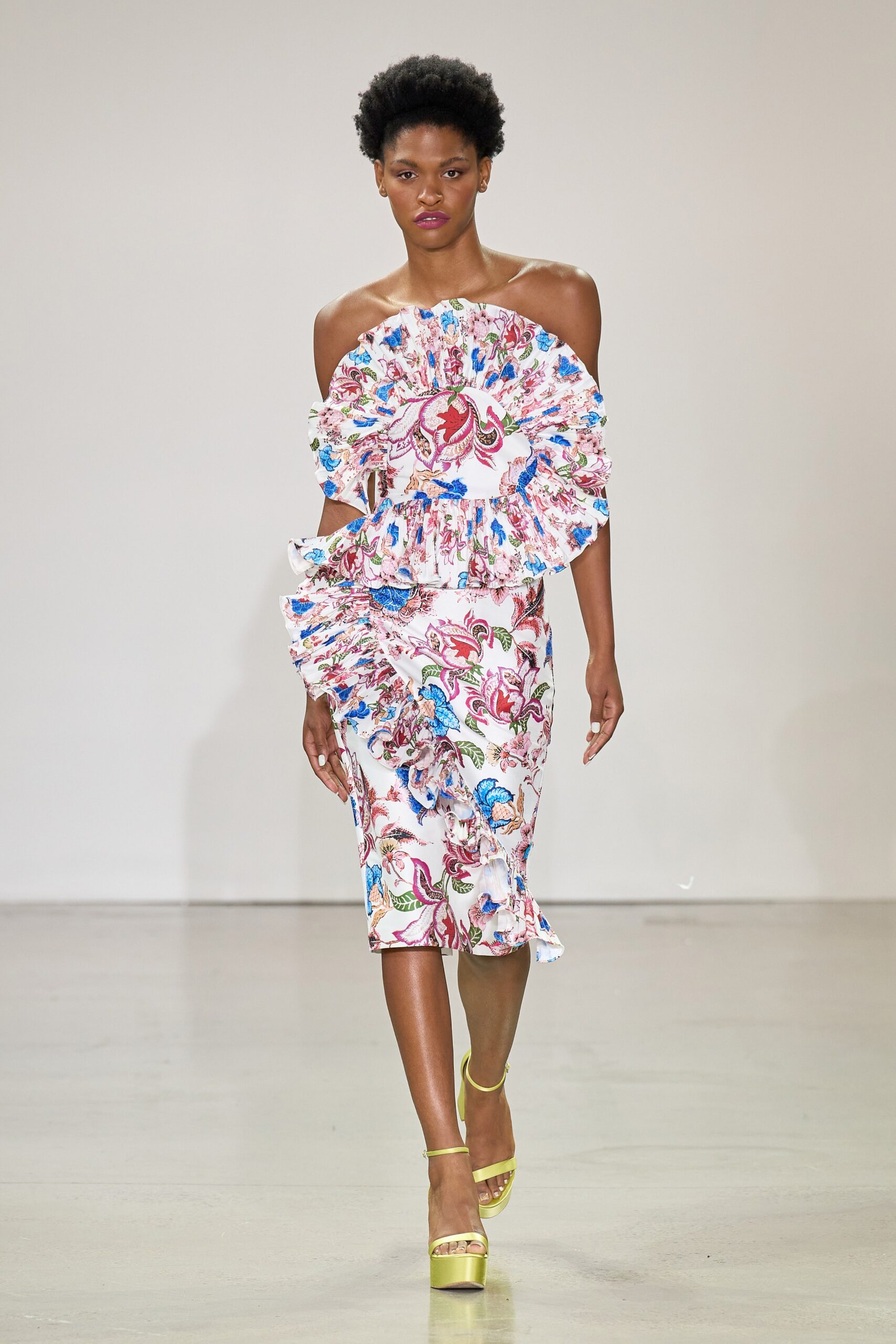 white floral ruffled midi dress