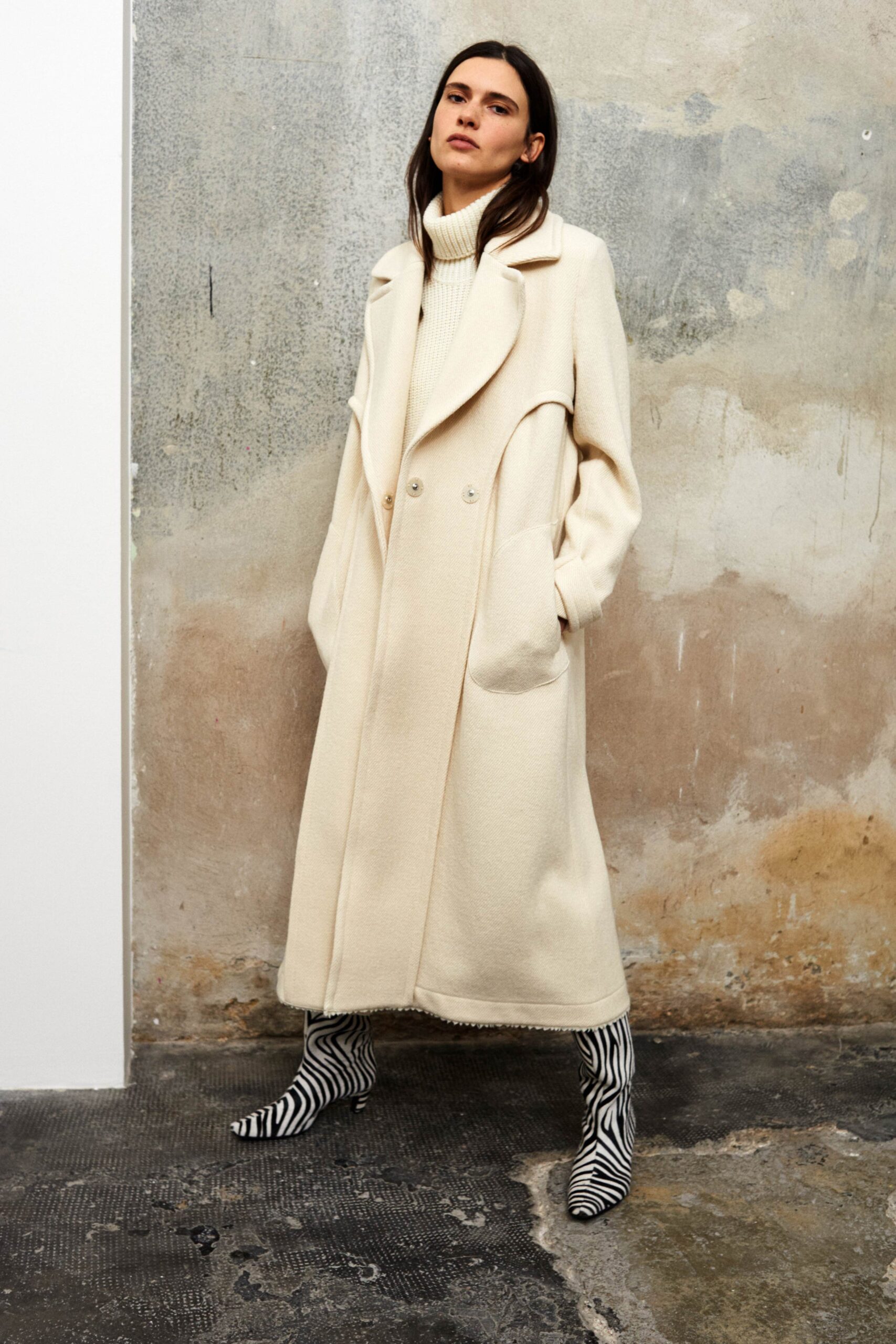 Beatrice .b F/W 20 Look 49