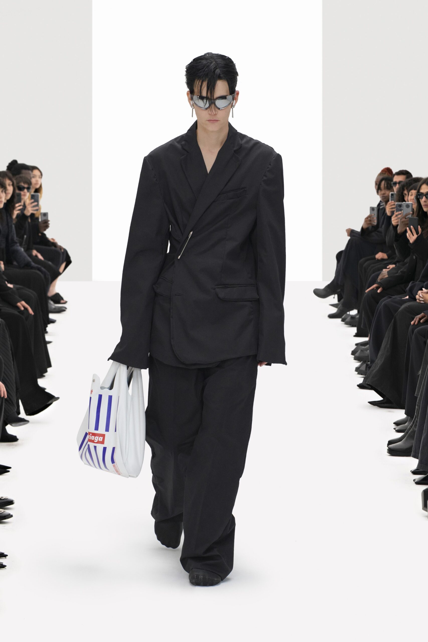 white color-blocked bag