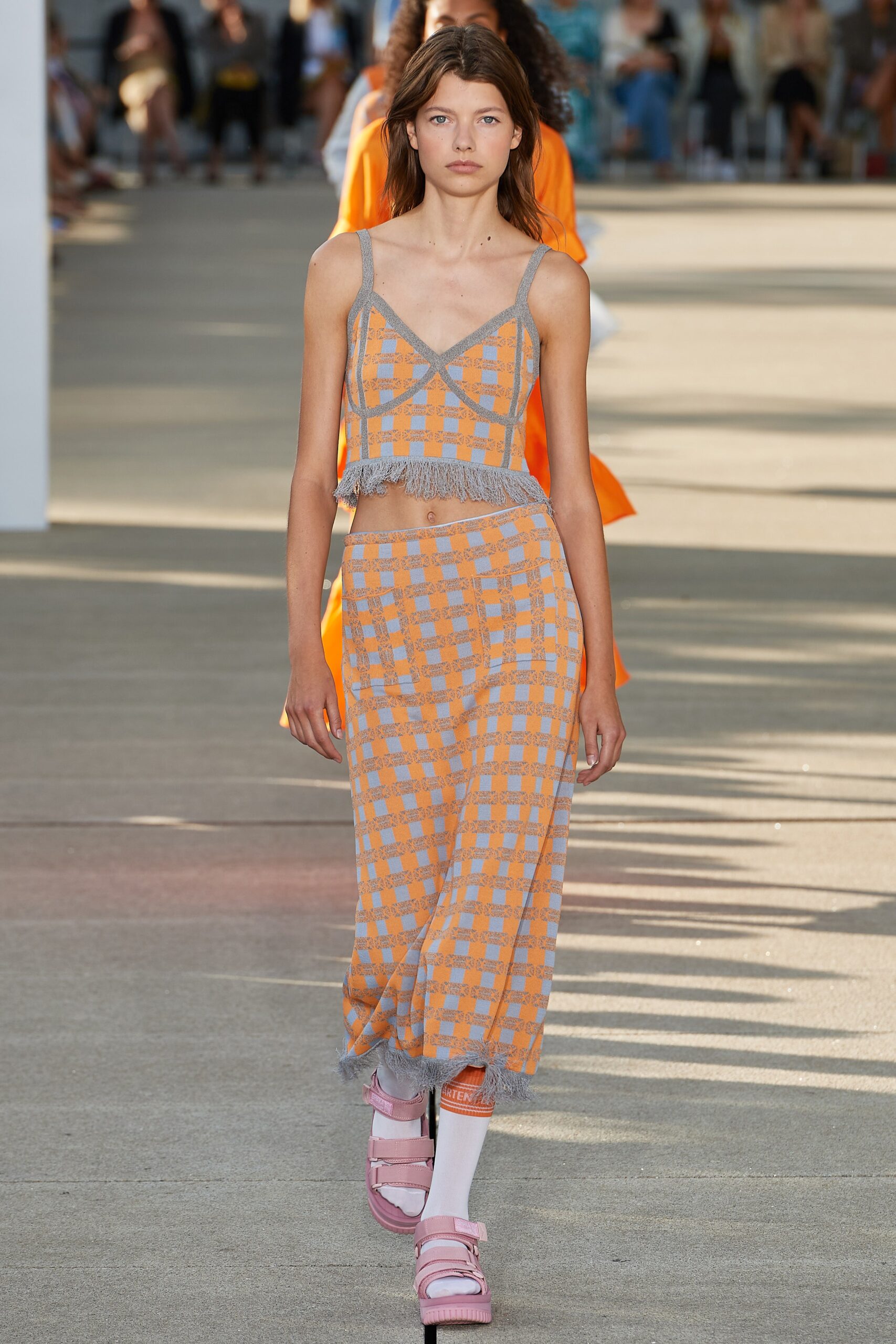 orange gray checked midi dress with pink shoes