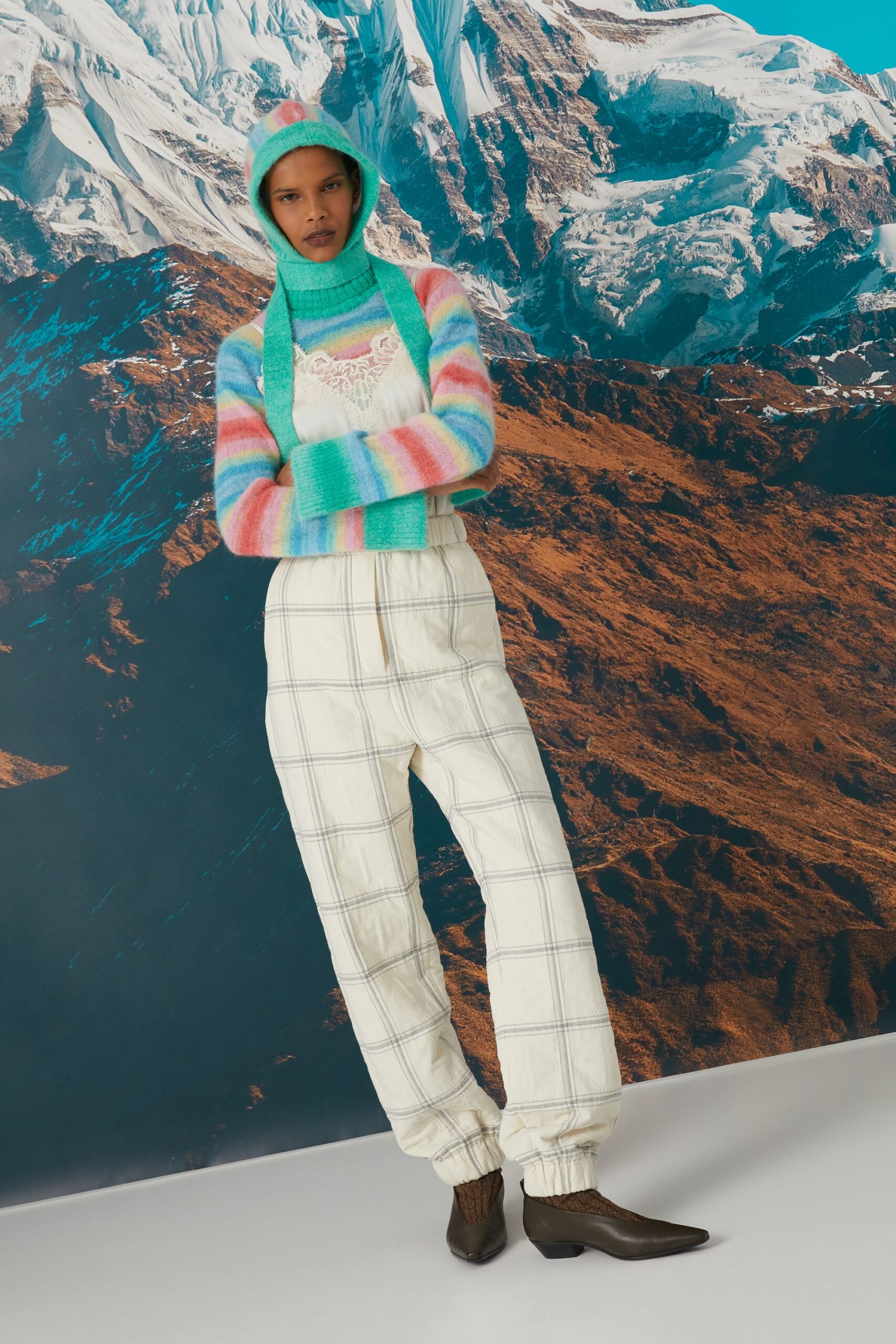 Beatrice .b F/W 22 Look 46