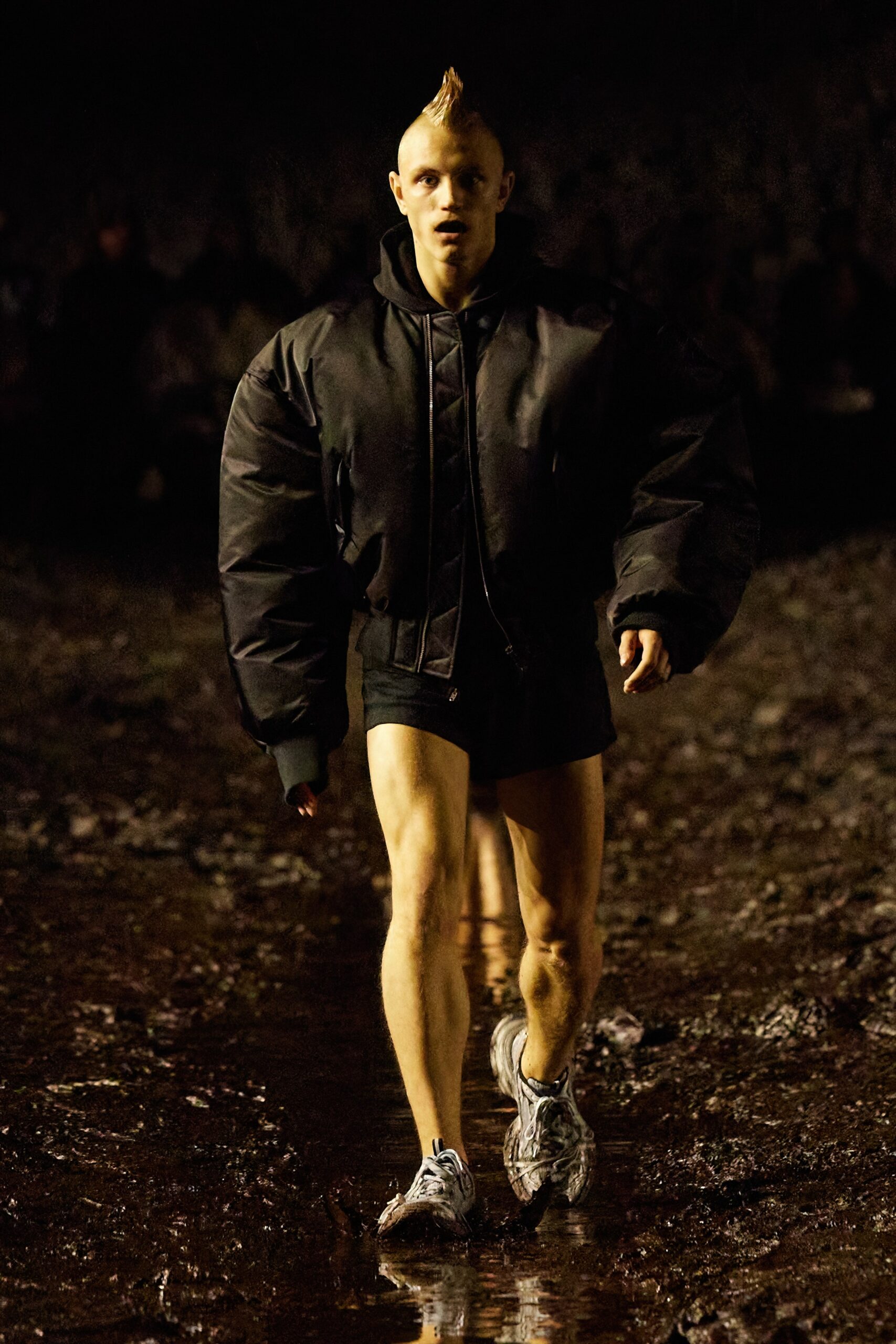 oversized black jacket with shorts