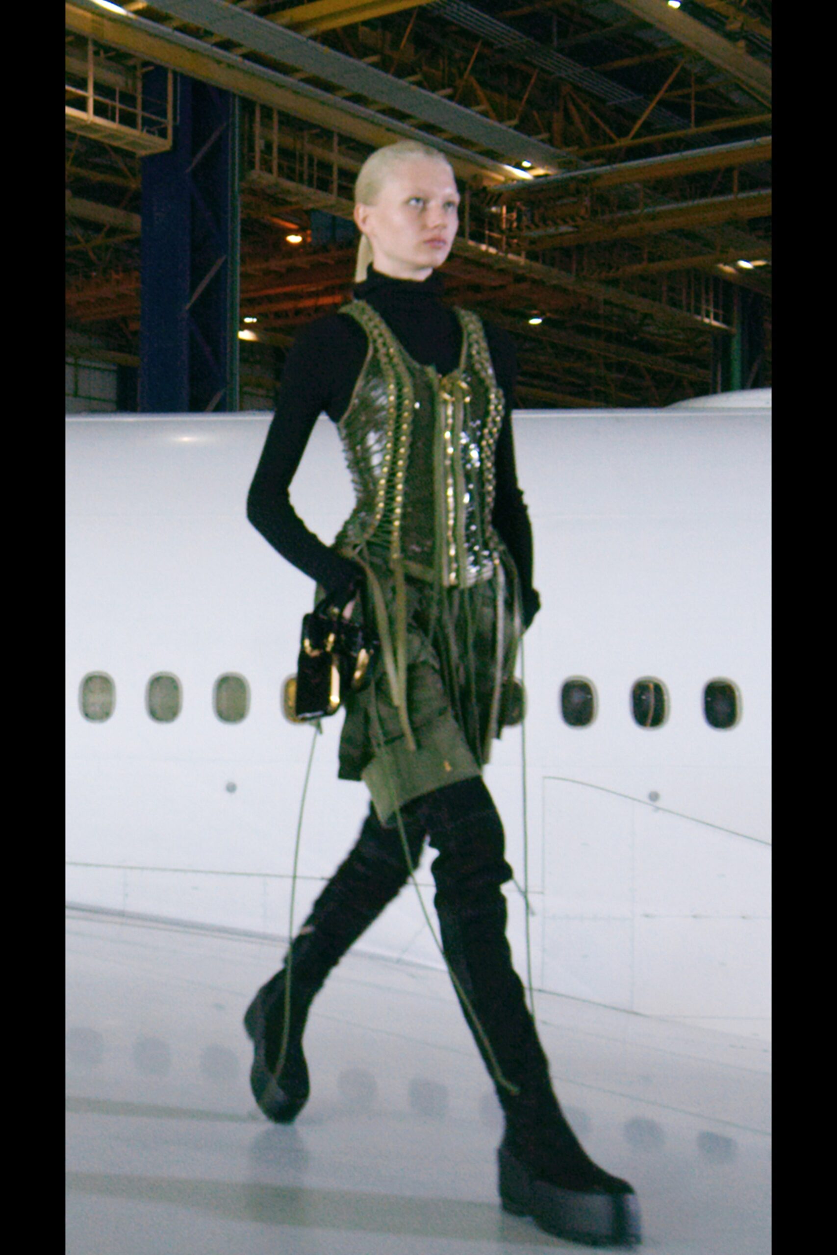 green cotton sleeveless v-neck fitted layered zippered dress