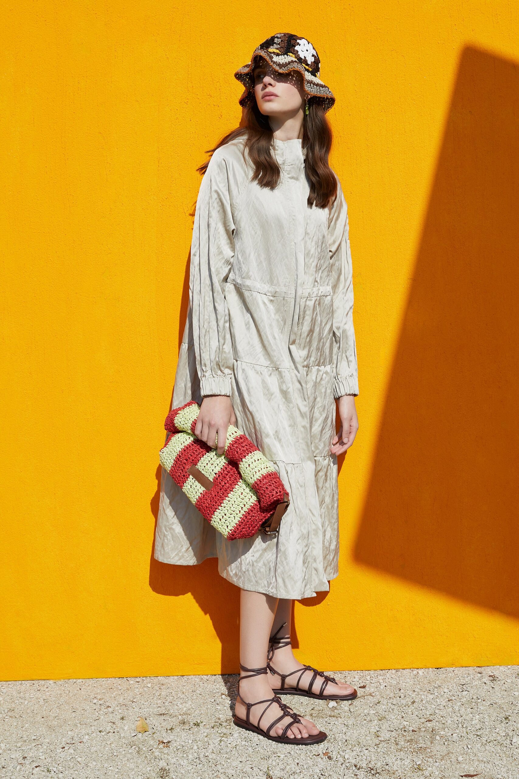 Beatrice .b S/S 22 Look 63