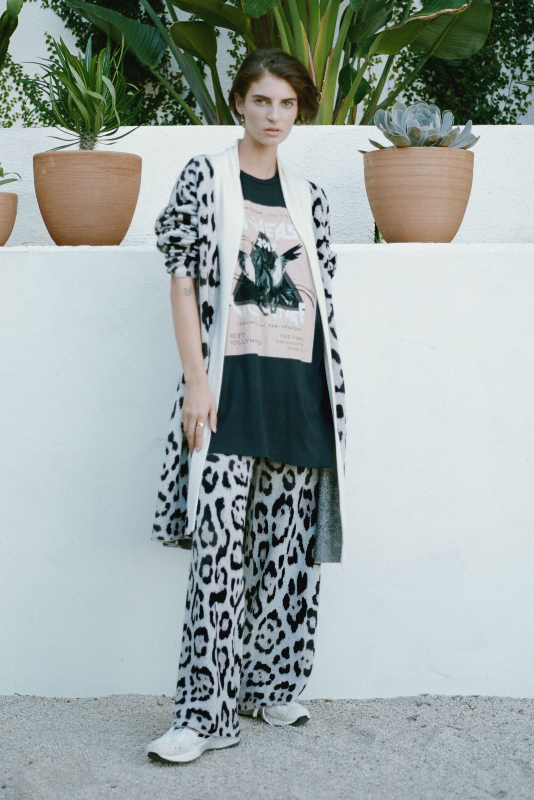 white cotton long-sleeve relaxed layered coat