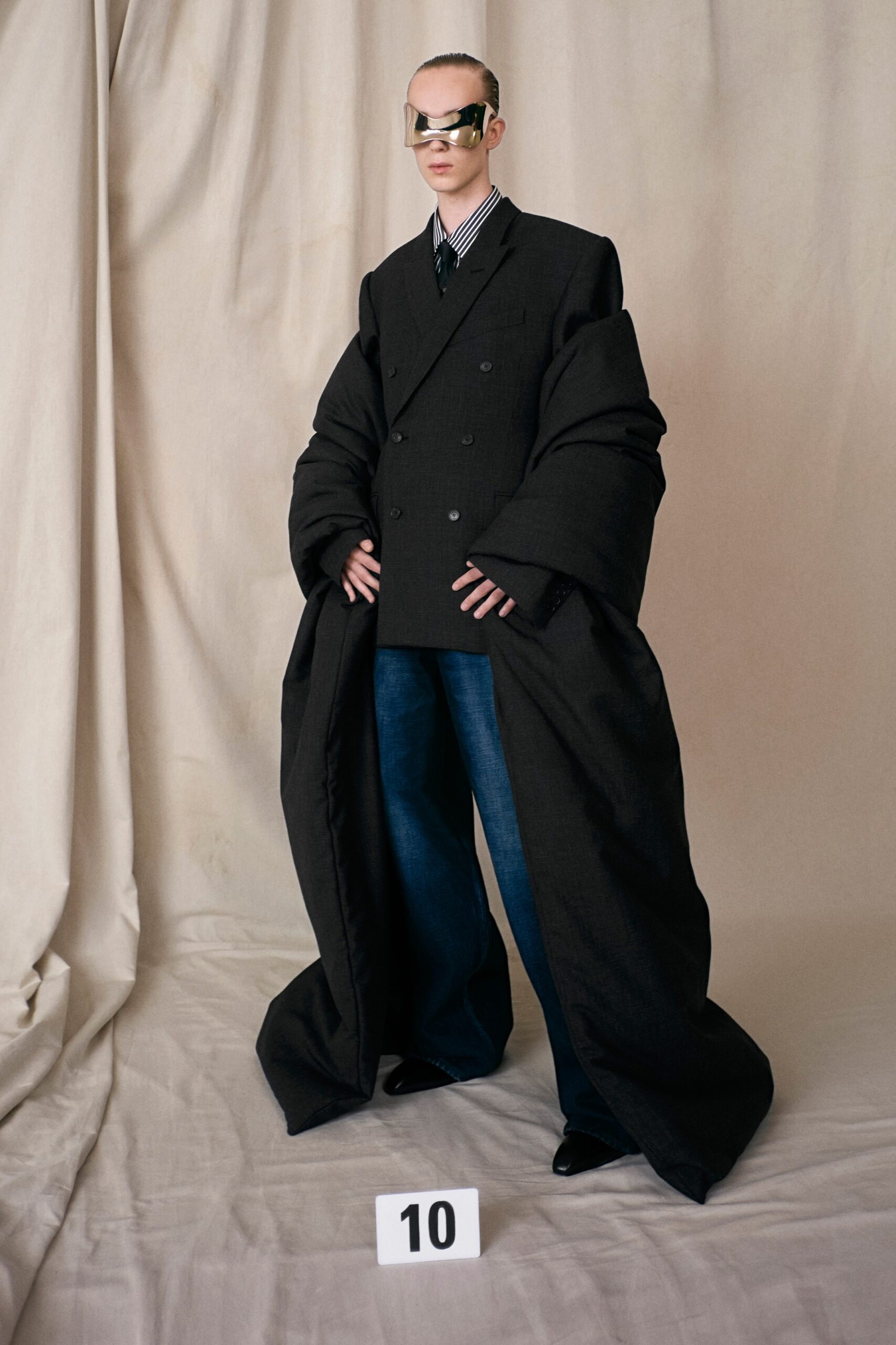 black wool long-sleeve double-breasted oversized layered coat