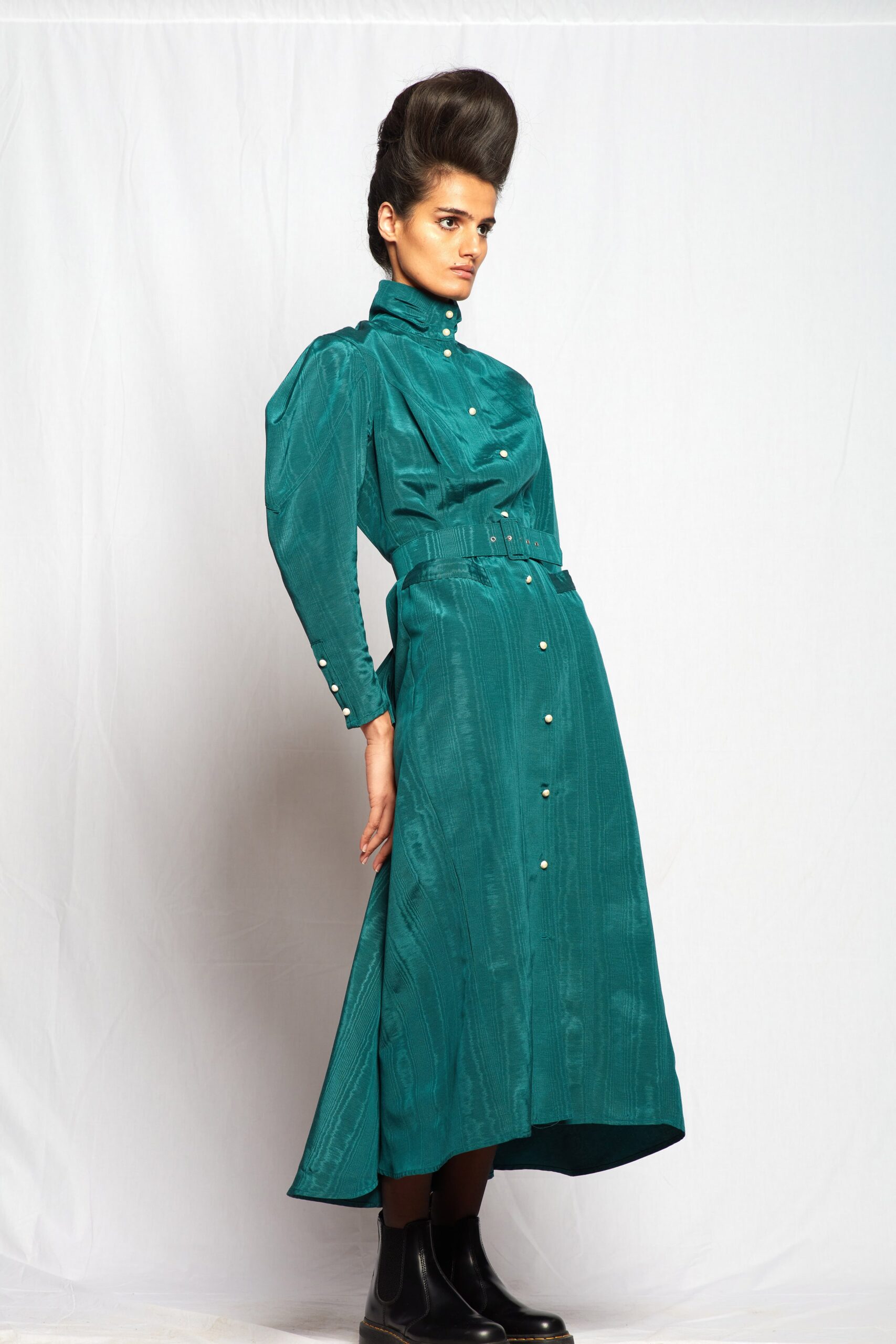 teal fitted long-sleeve dress