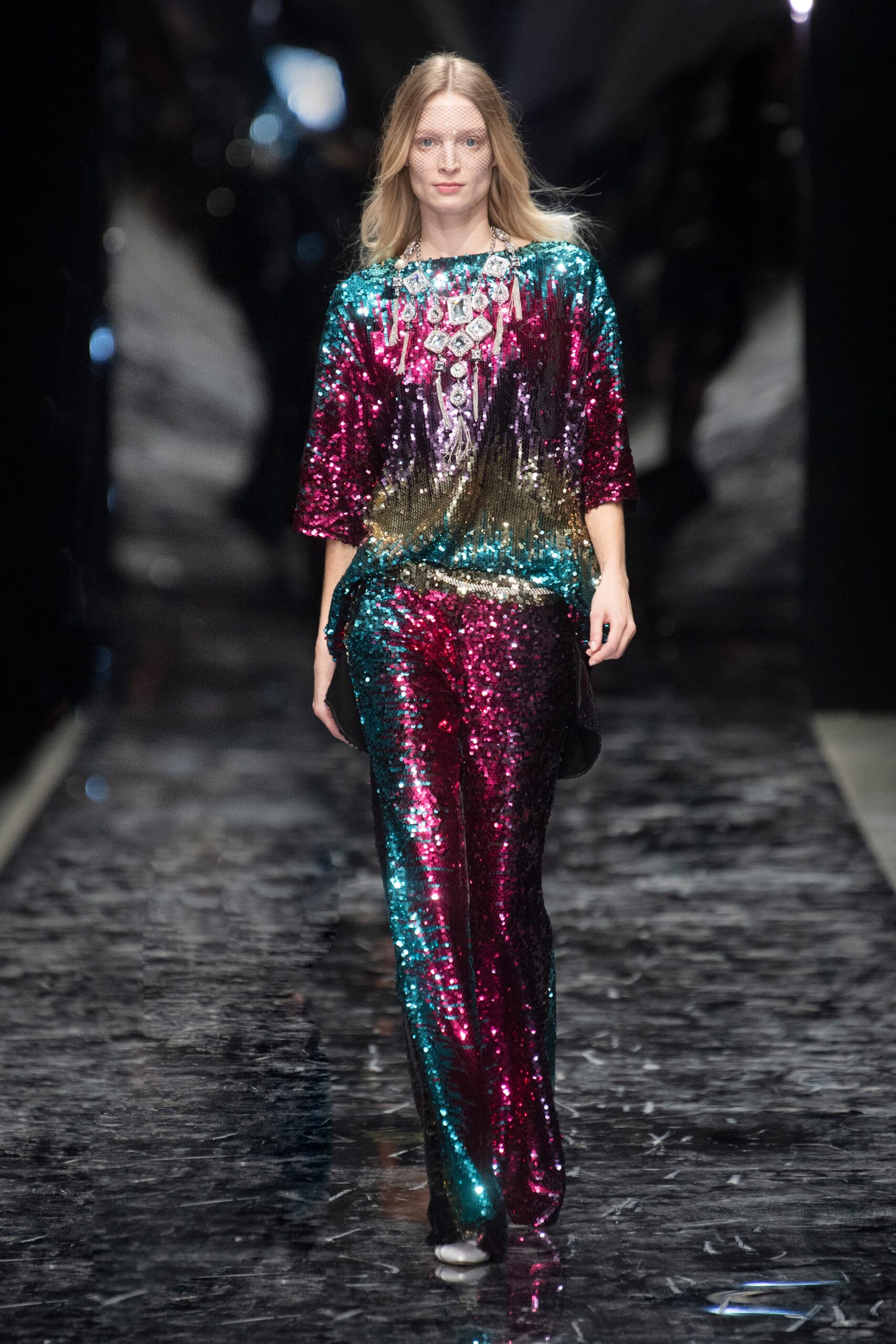 pink sequin short-sleeve fitted layered shiny top