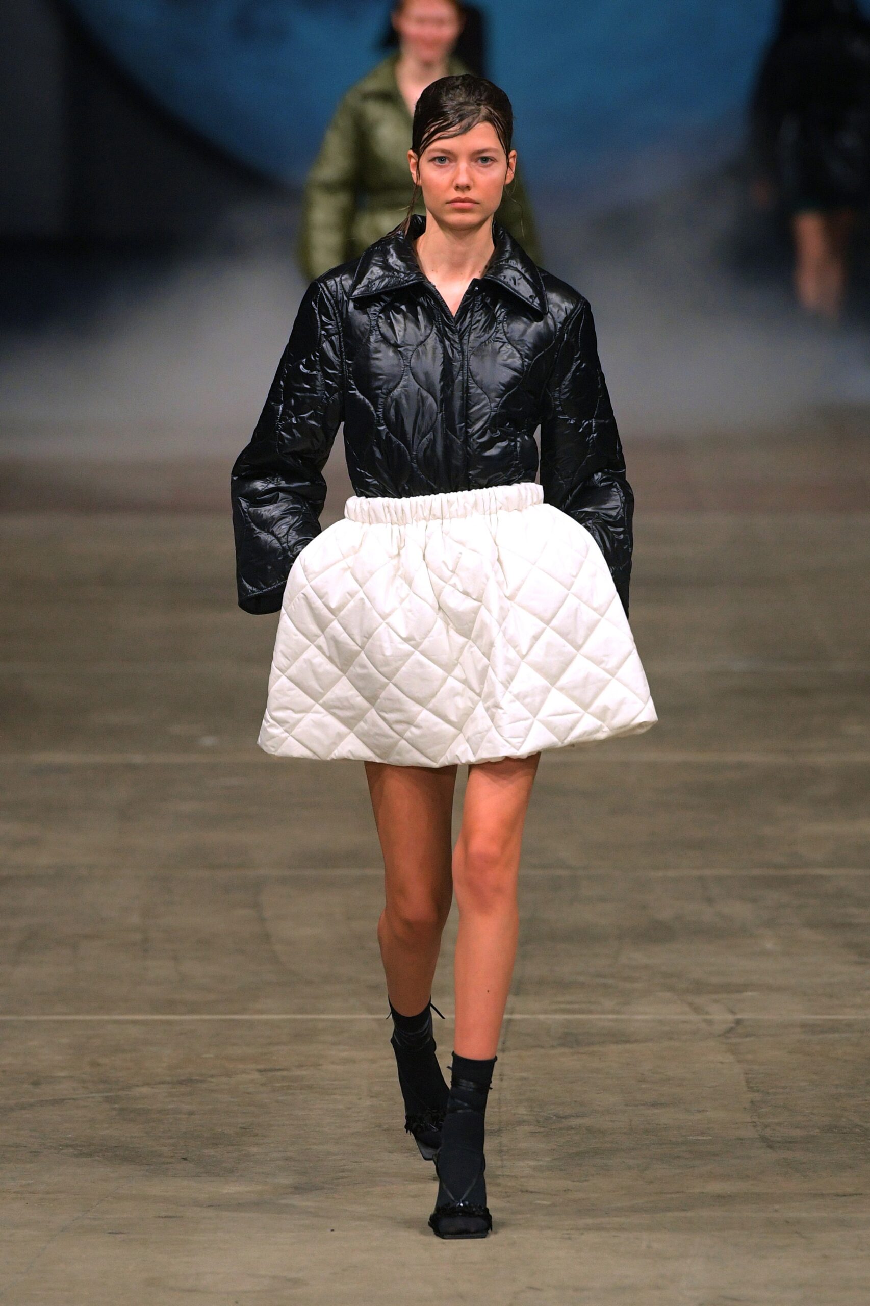 white cotton fitted quilted a-line short skirt