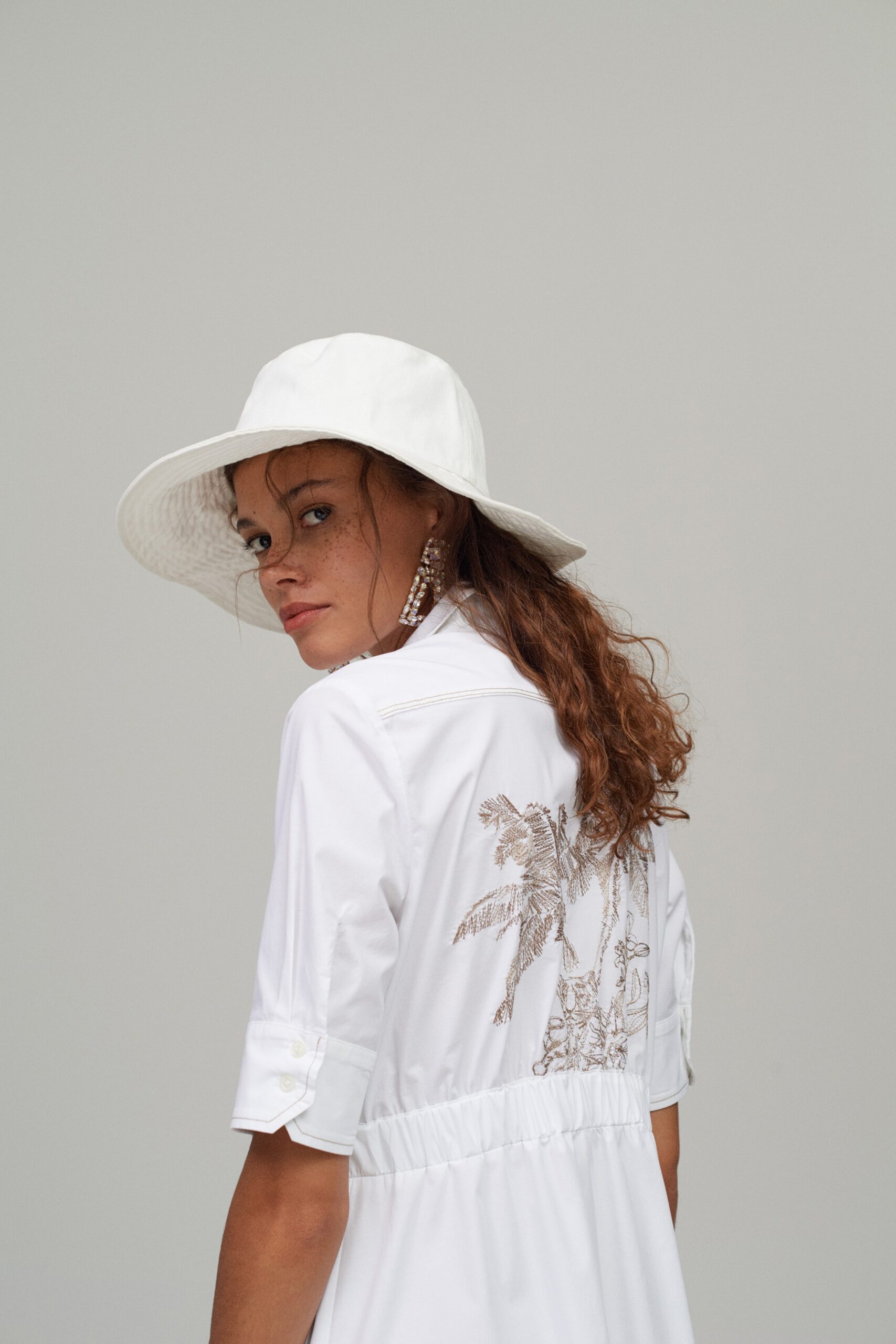 Beatrice .b S/S 20 Look 167