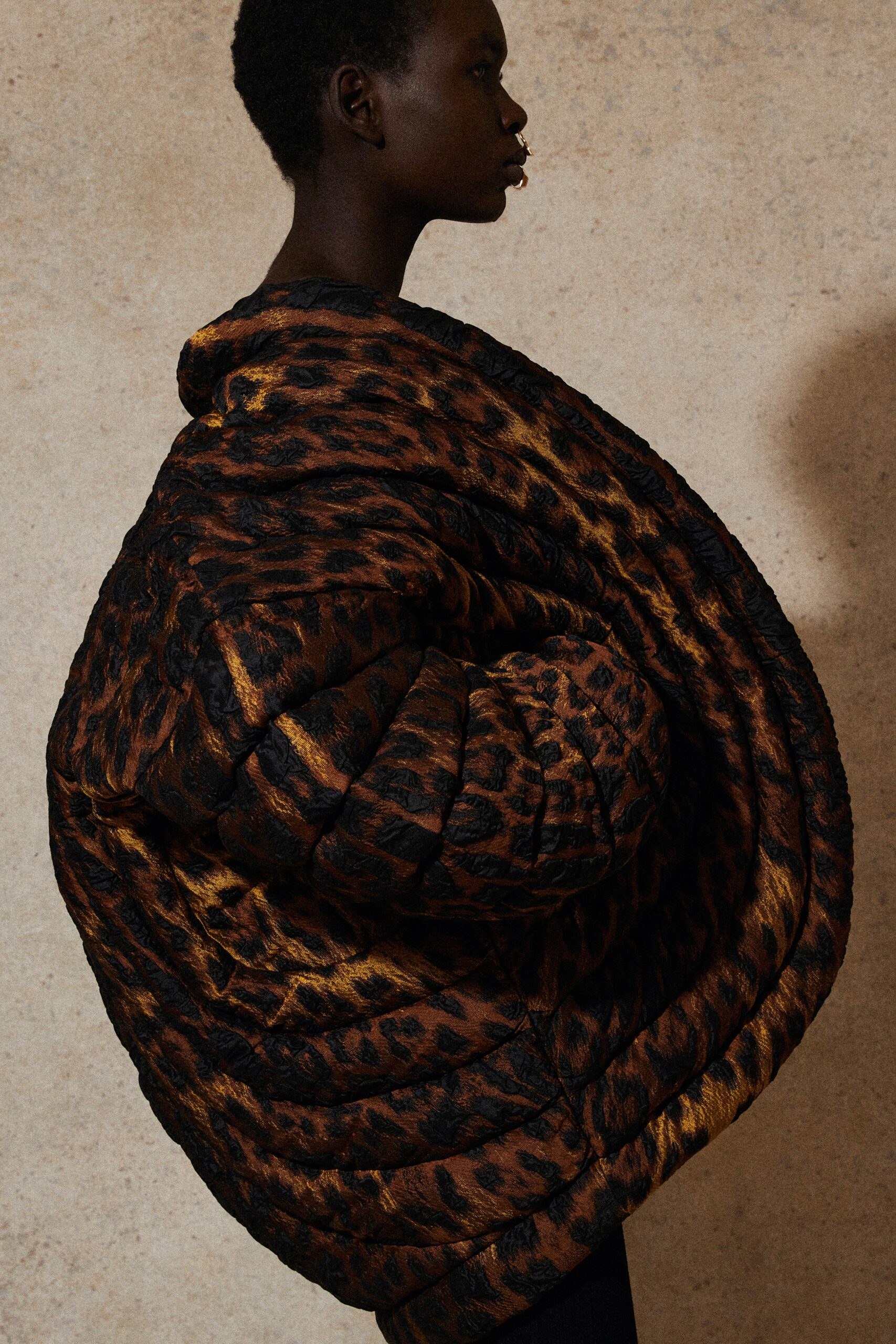 oversized quilted brown coat