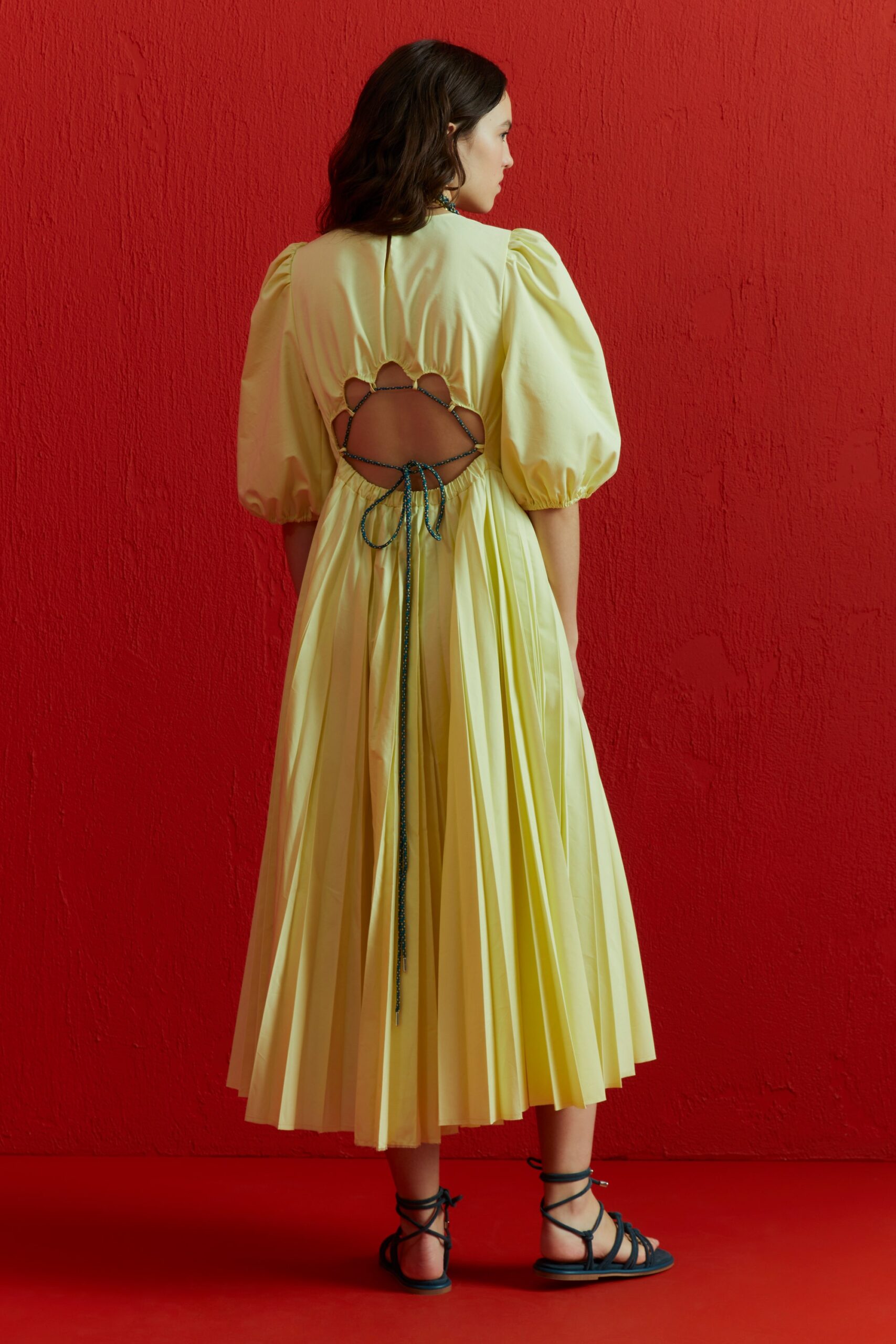 Beatrice .b S/S 23 Look 138