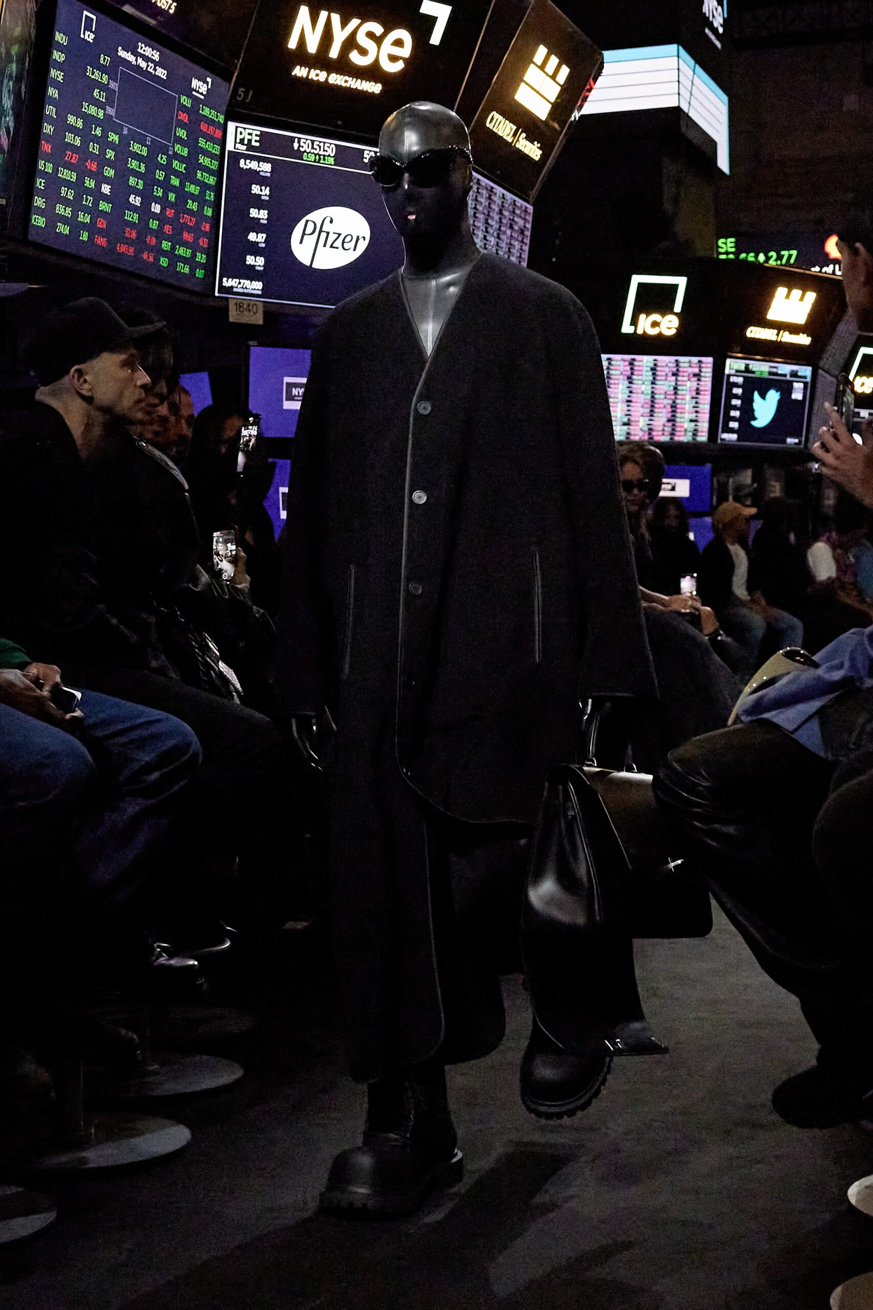 oversized black wool coat