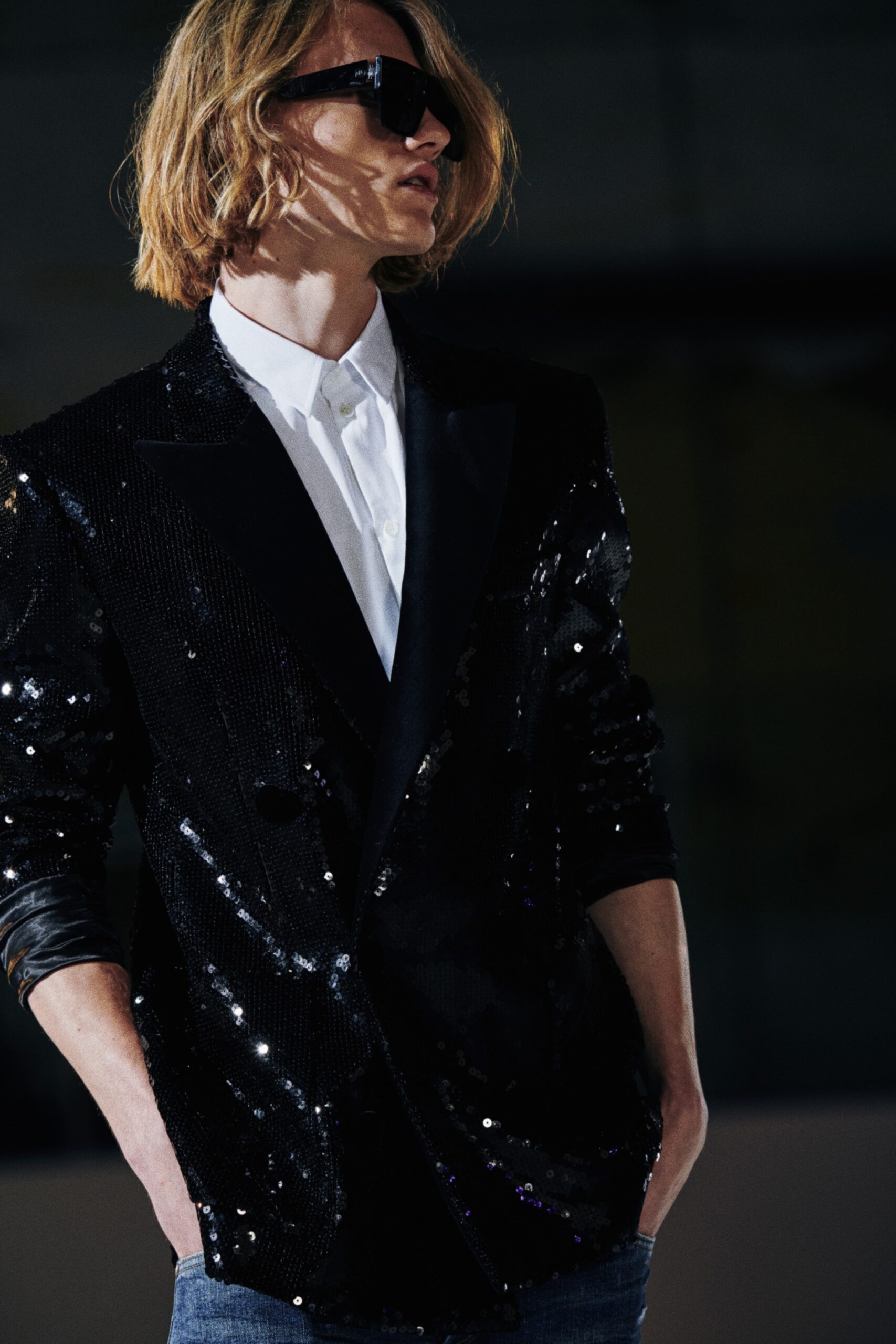black sequin long-sleeve collared tailored buttoned shiny blazer