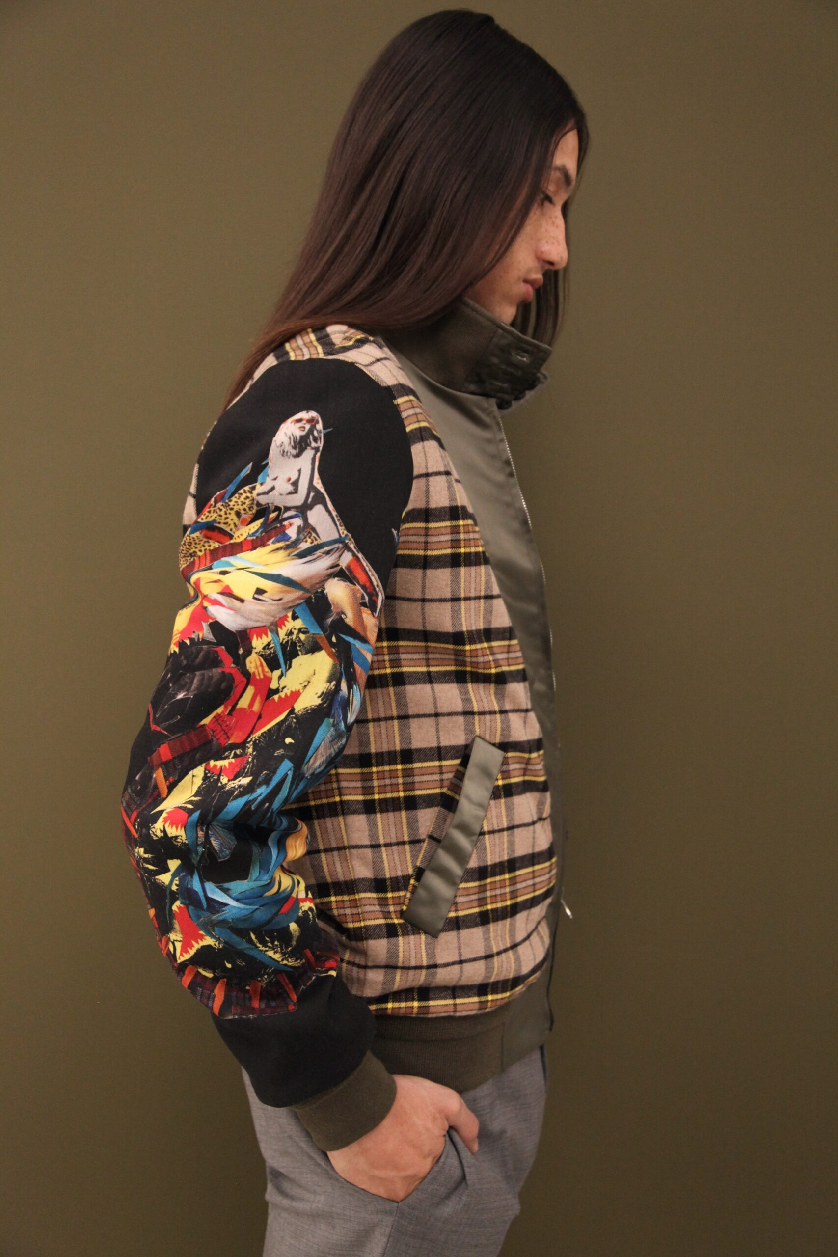 relaxed printed jacket with slim pants