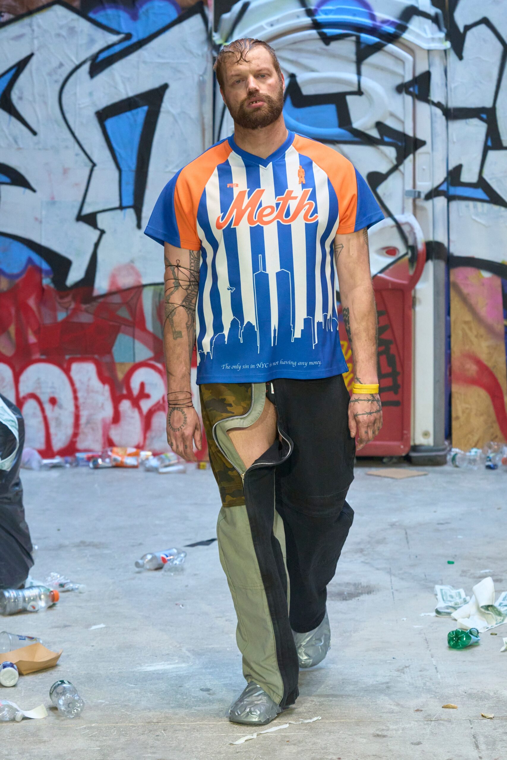 black denim fitted zippered distressed pants