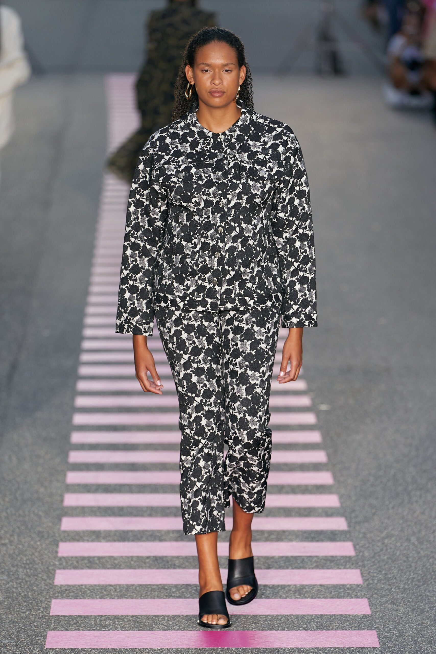 black and white printed outfit