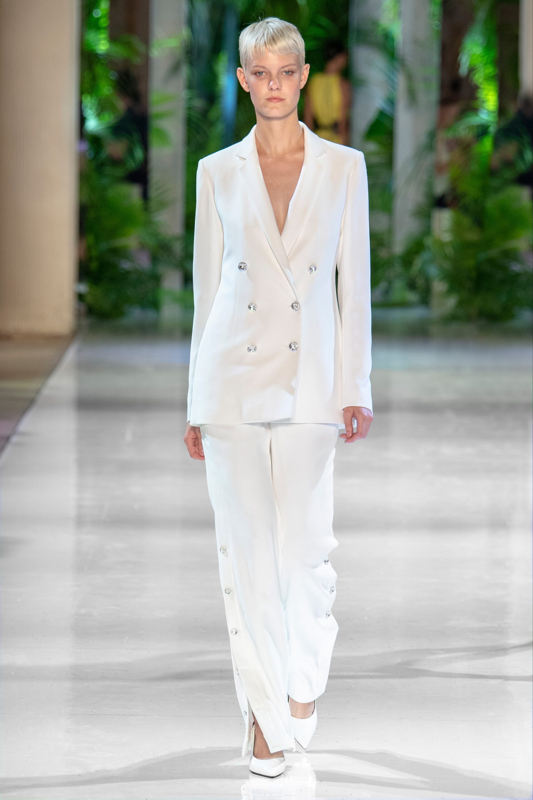 white silk long-sleeve v-neck tailored buttoned suit