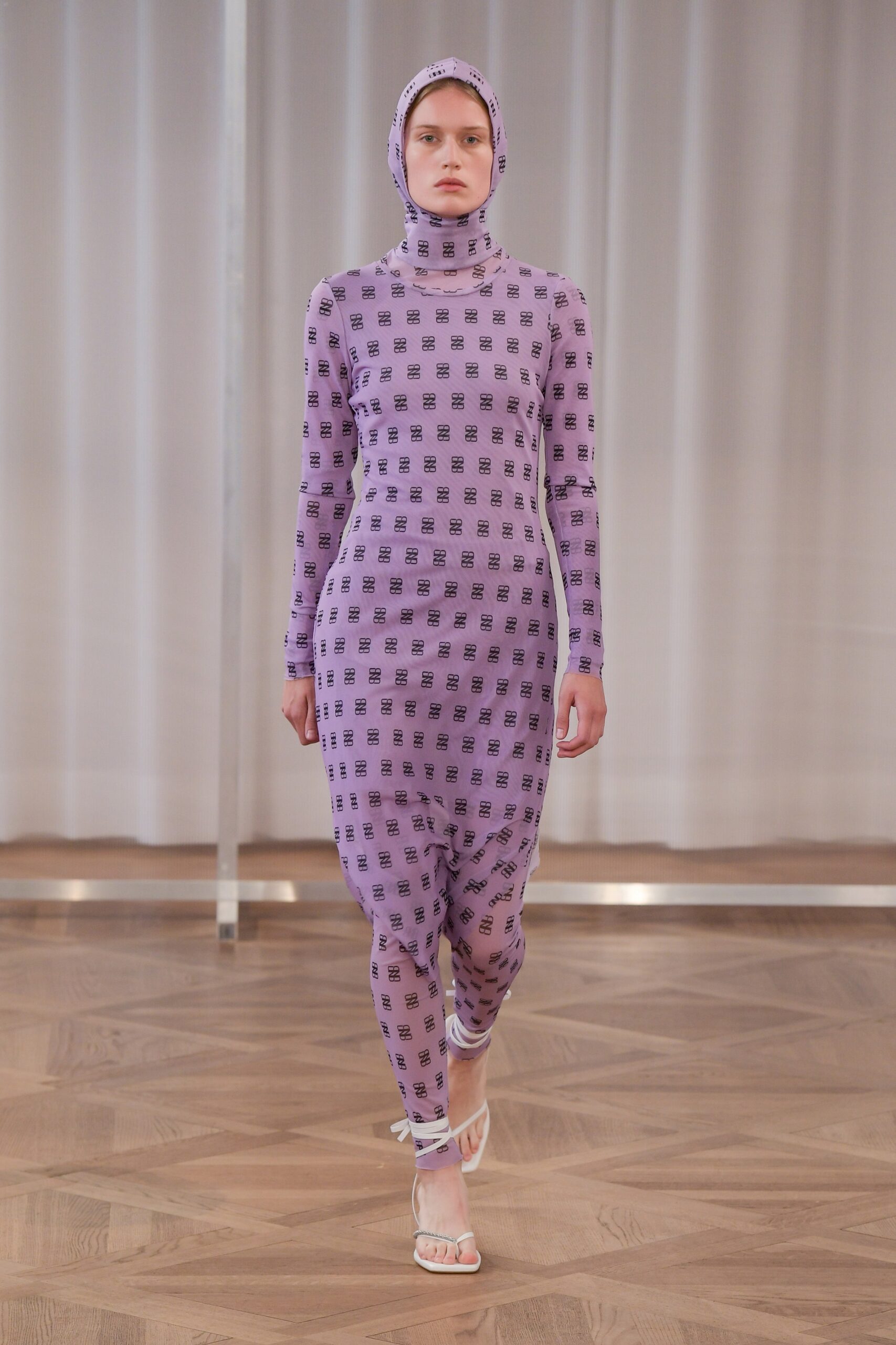 purple jersey long-sleeve high-neck fitted printed catsuit