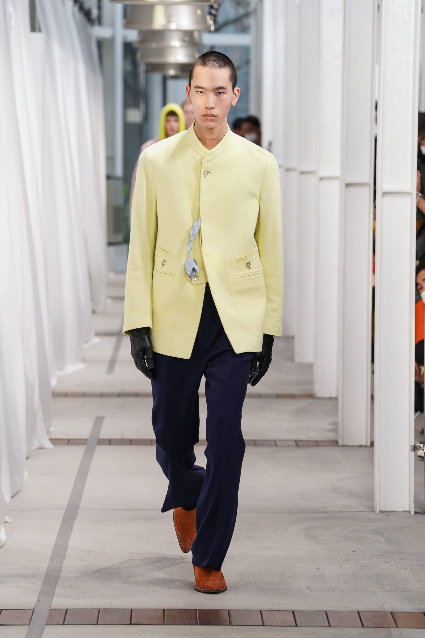 Bed j.w. Ford Tokyo F/W 22 Look 289