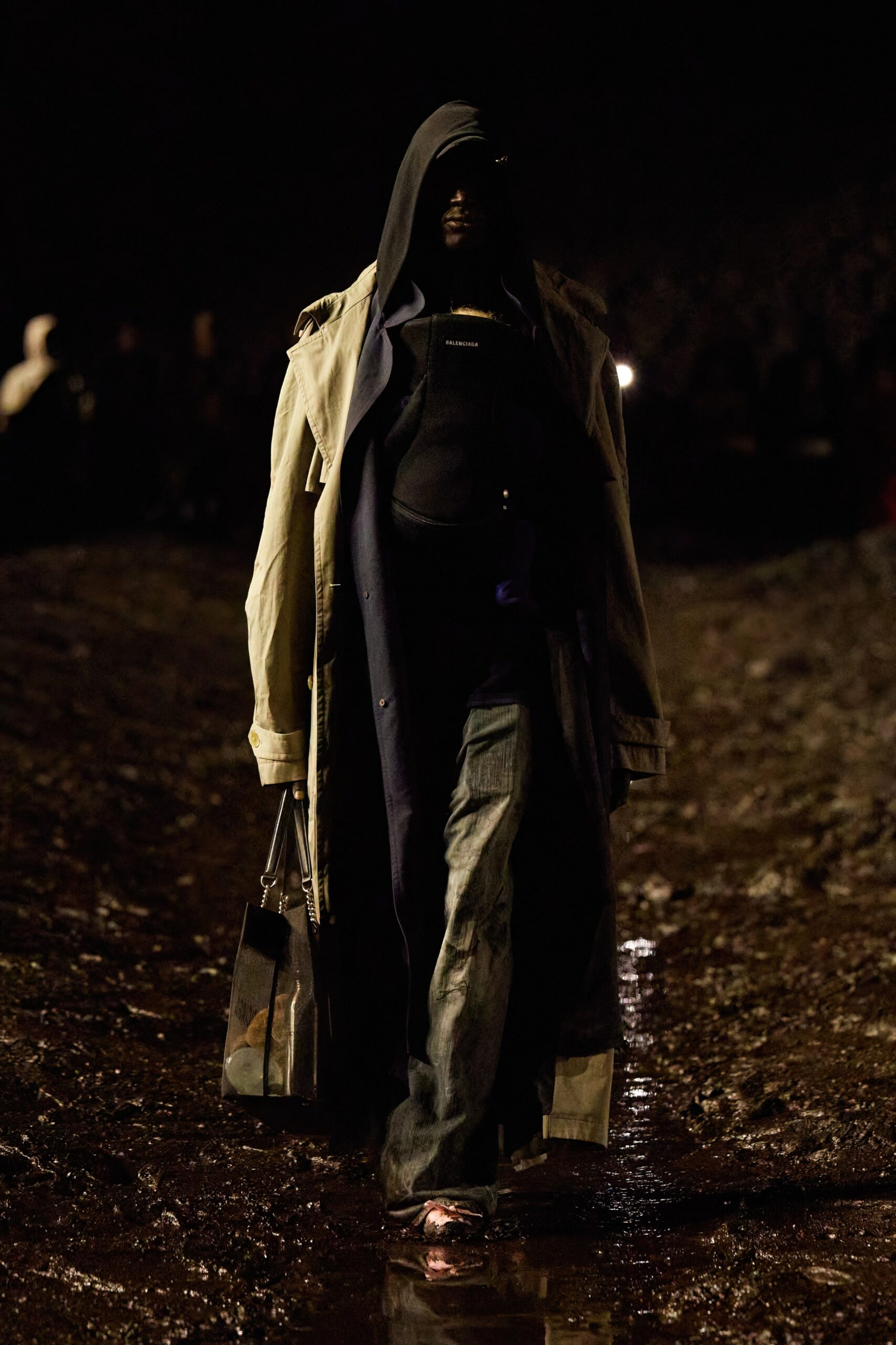 beige trench coat with denim pants