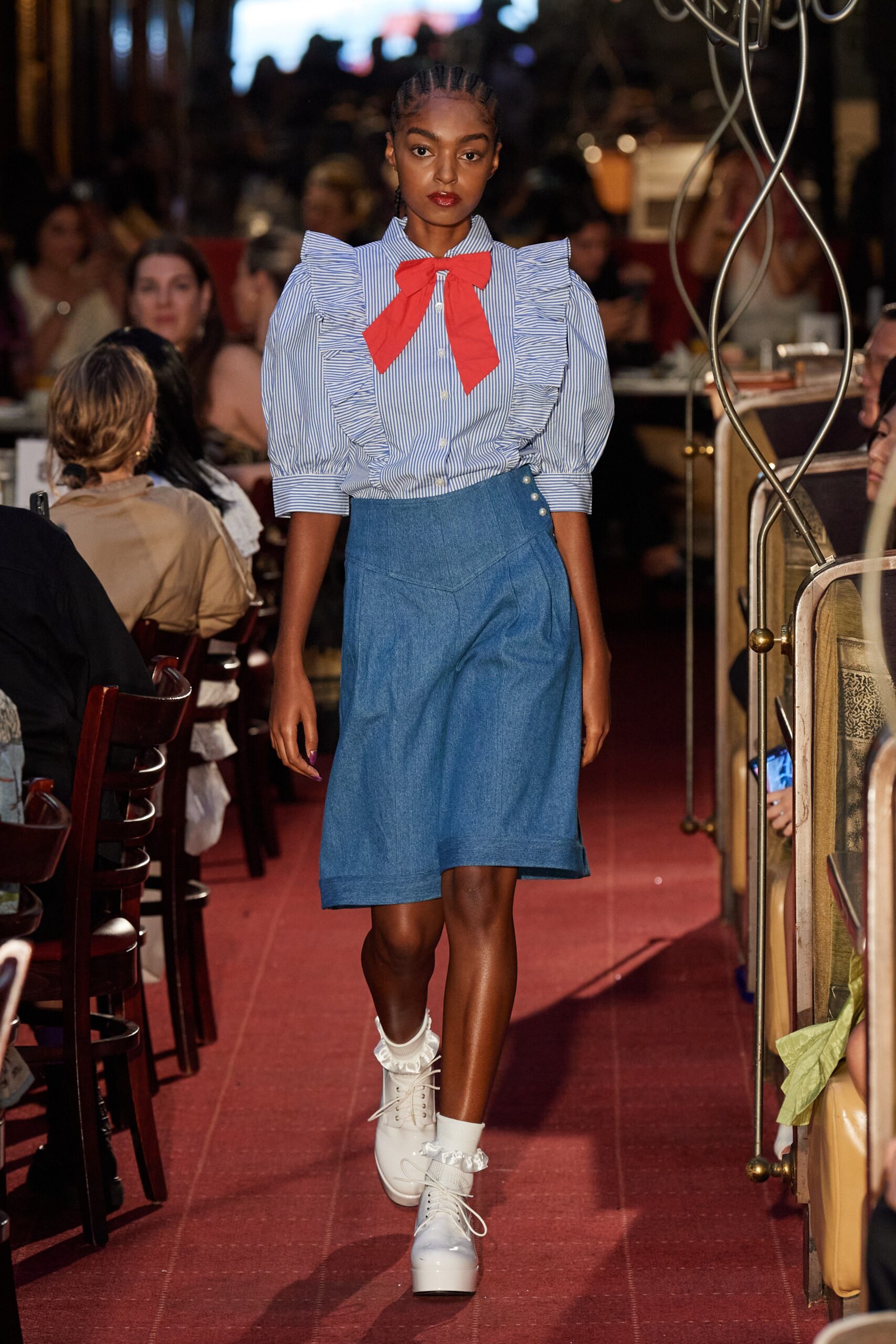 blue and white ruffled blouse with denim skirt