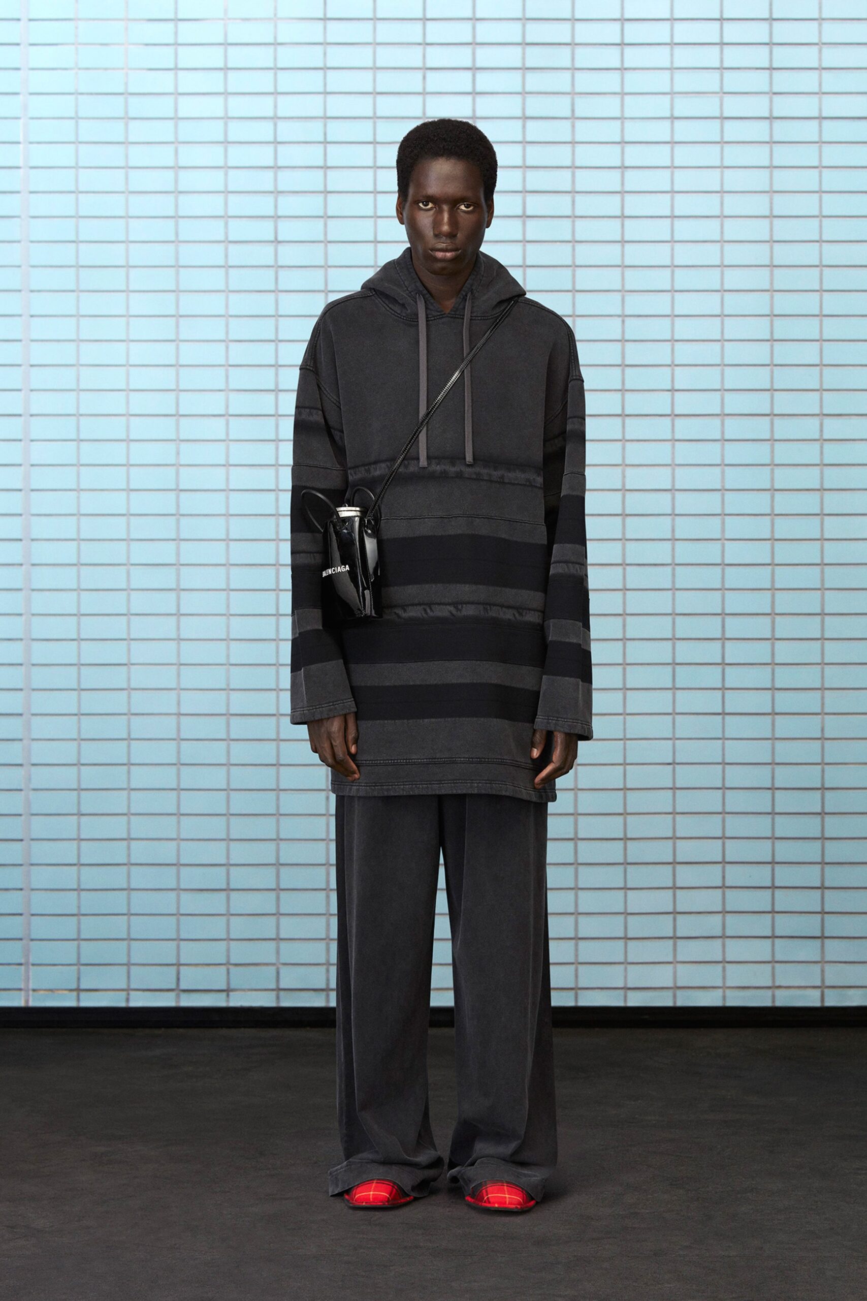 black gray relaxed hoodie and pants