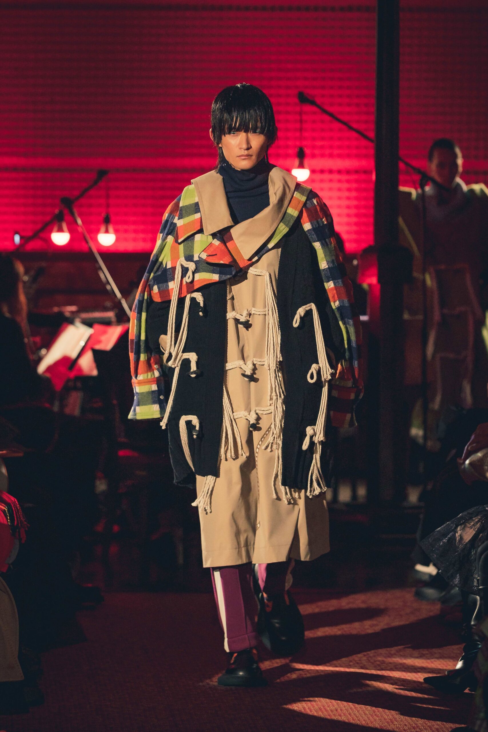 oversized black multi coat with blue top