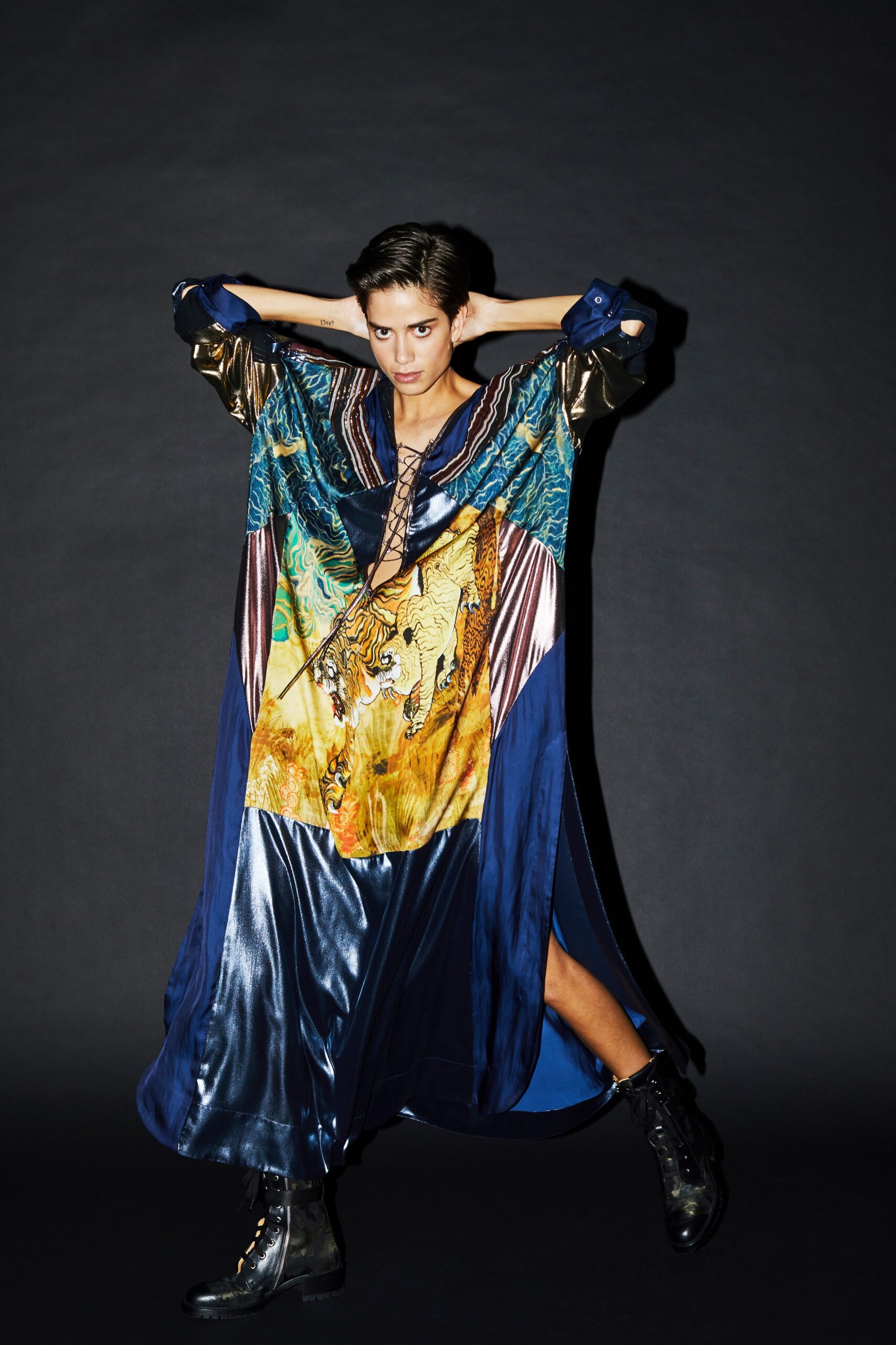 blue printed maxi dress with boots