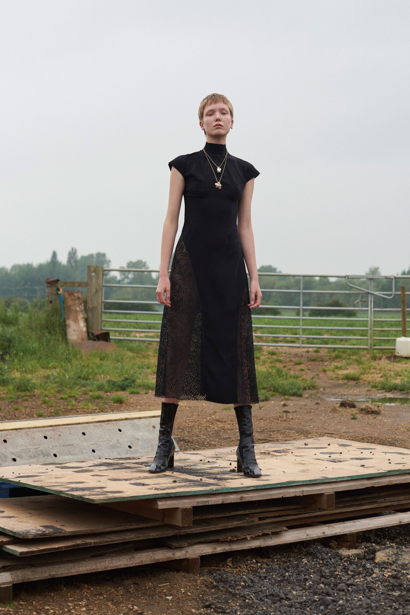 Beaufille Resort 19 Look 343