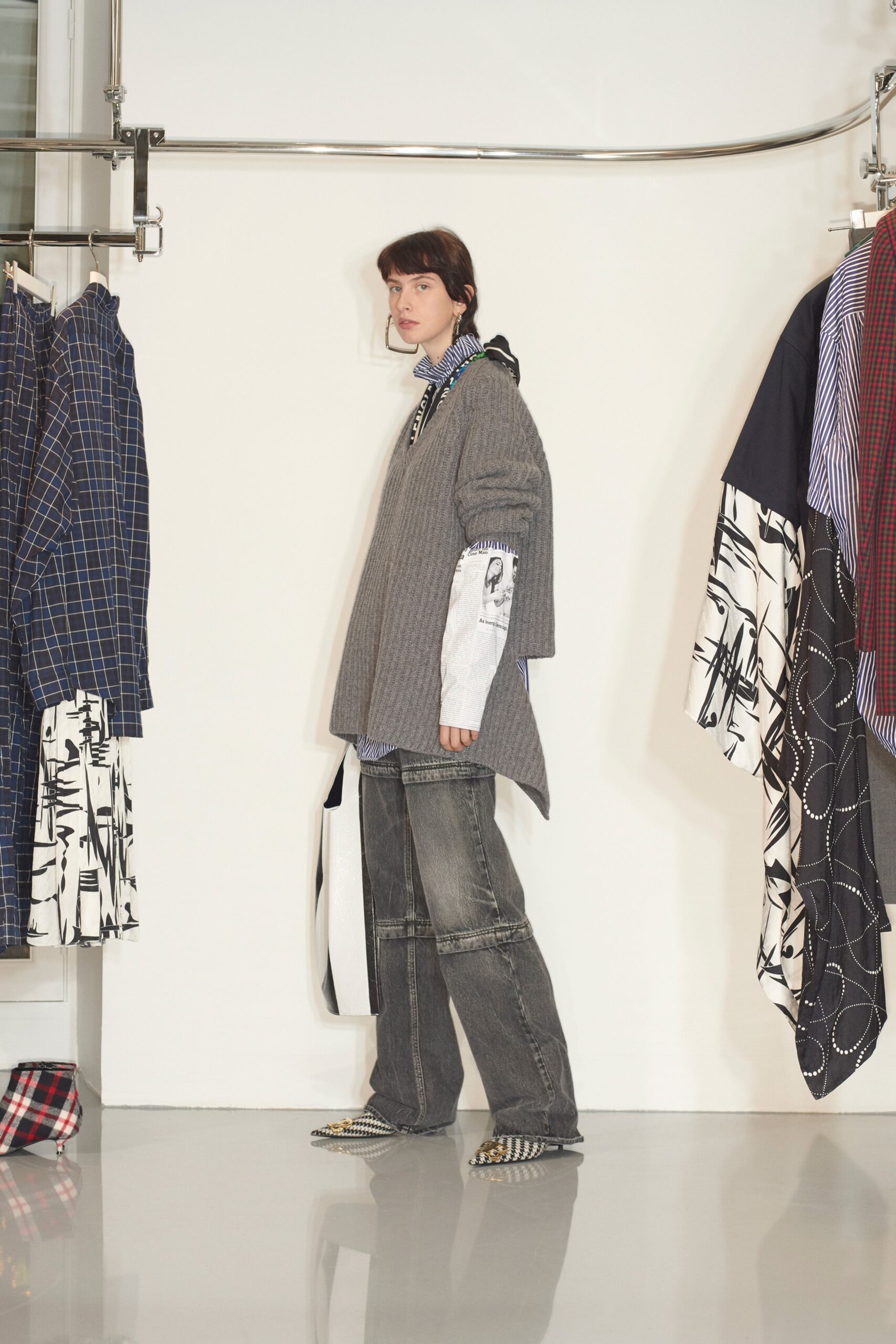 gray wool long-sleeve collared oversized layered top