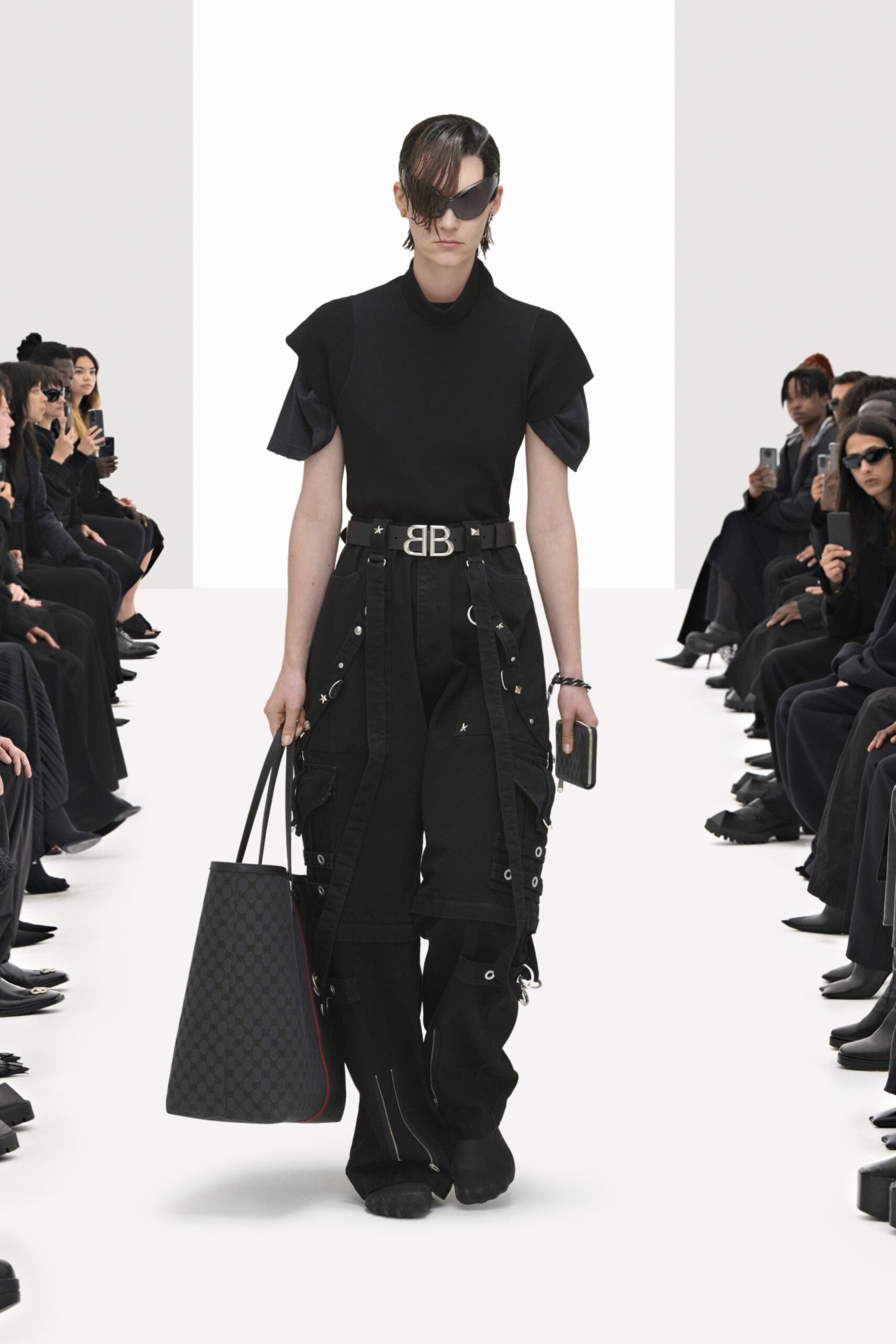 black denim relaxed cargo pants
