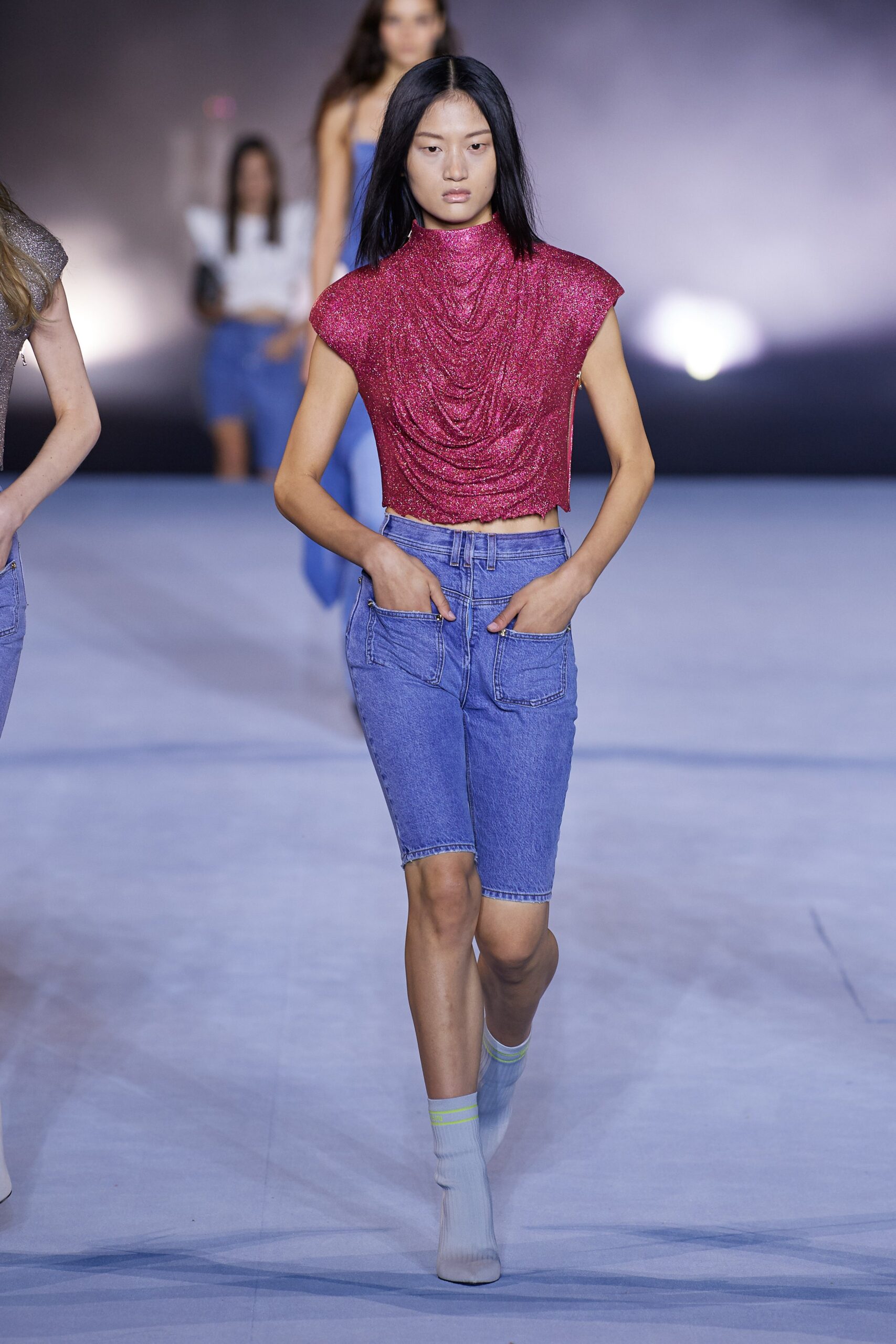fitted pink ruched top and denim shorts