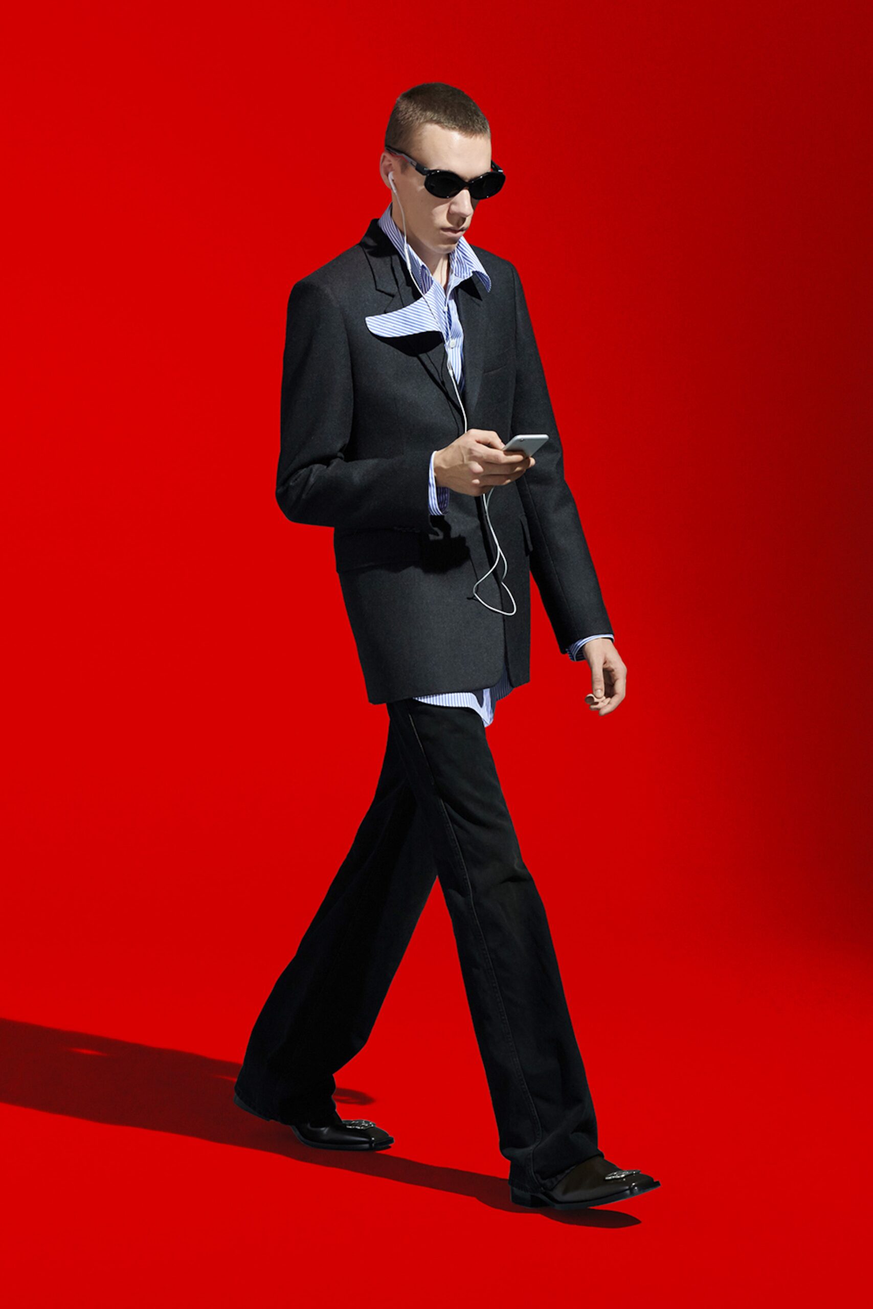 black tailored blazer with white shirt